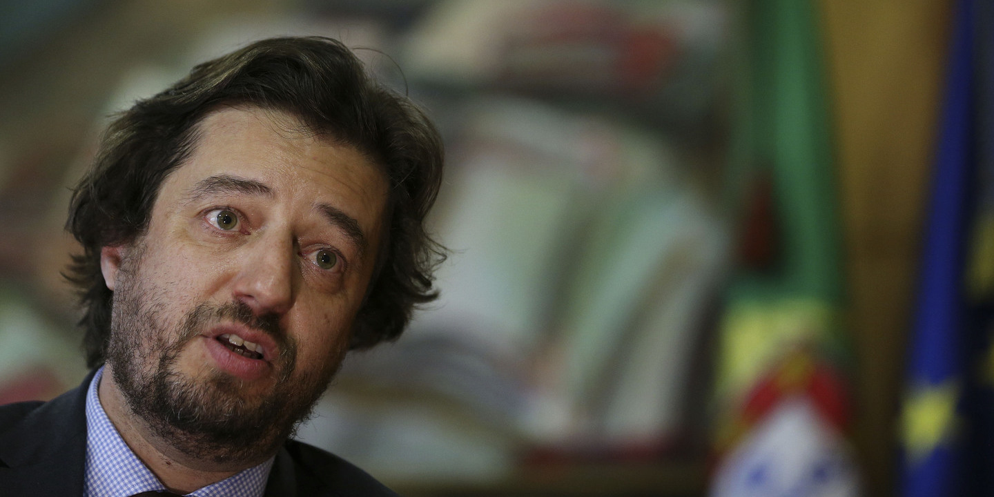 Miguel Poiares Maduro: “A inteligência artificial tanto pode salvar a democracia como matar a democracia”