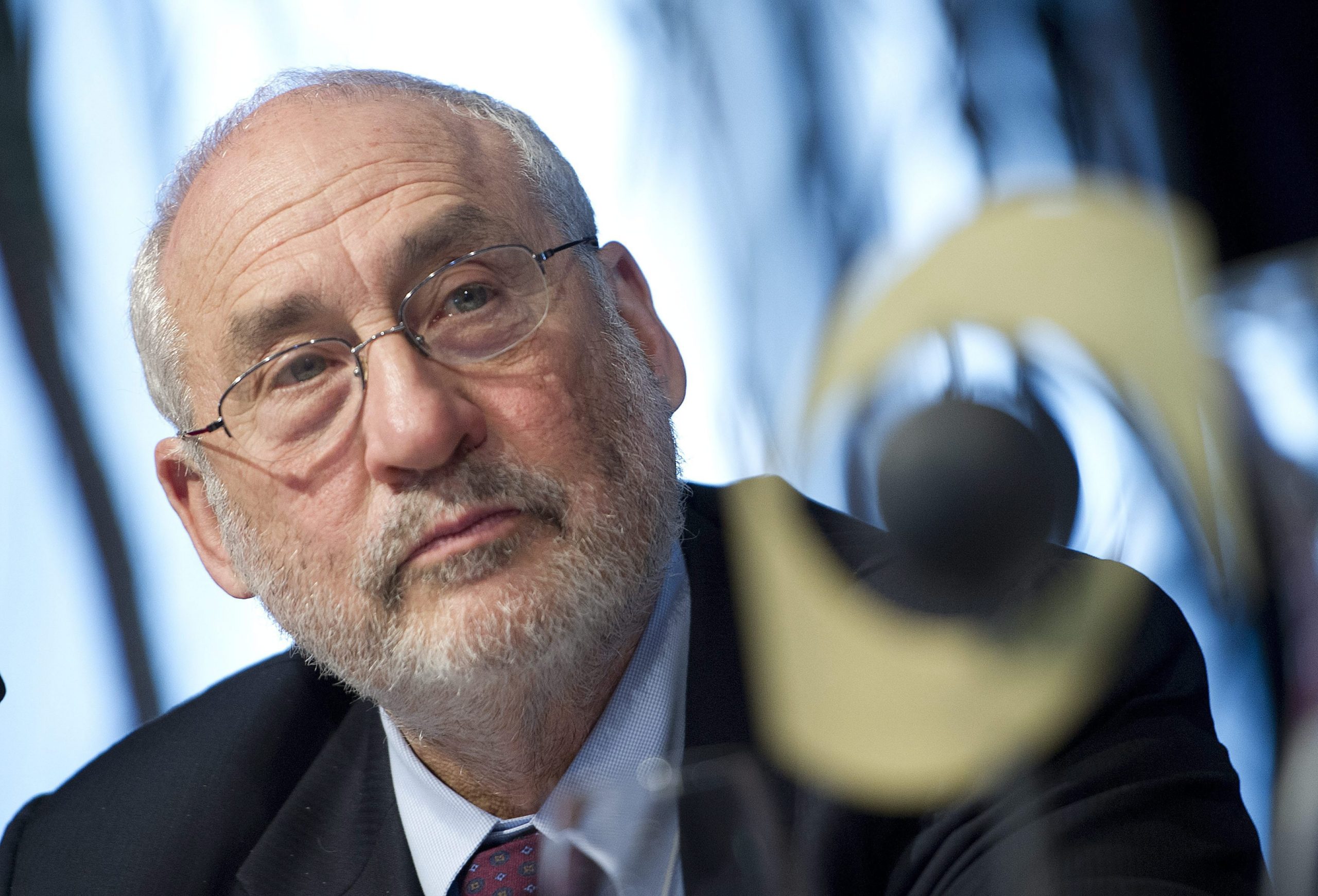 Stiglitz admite que seria boa ideia ‘convocar’ o “Ronaldo do ECOFIN” para liderança do Eurogrupo