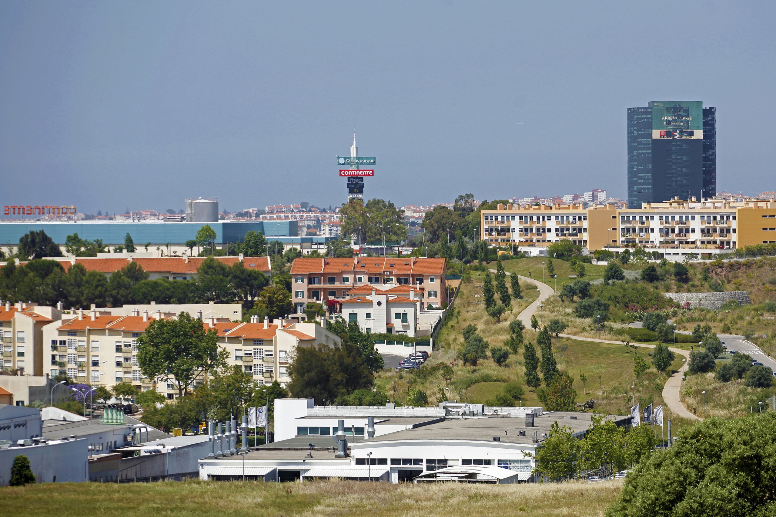De Oeiras a Évora: inovação inteligente e comunidades de energia zero carbono na rota das smart cities