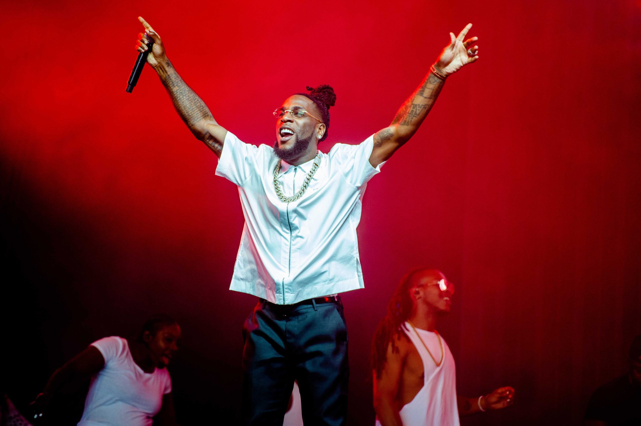 Festival Afro Nation arranca hoje na Praia da Rocha em Portimão com Burna Boy