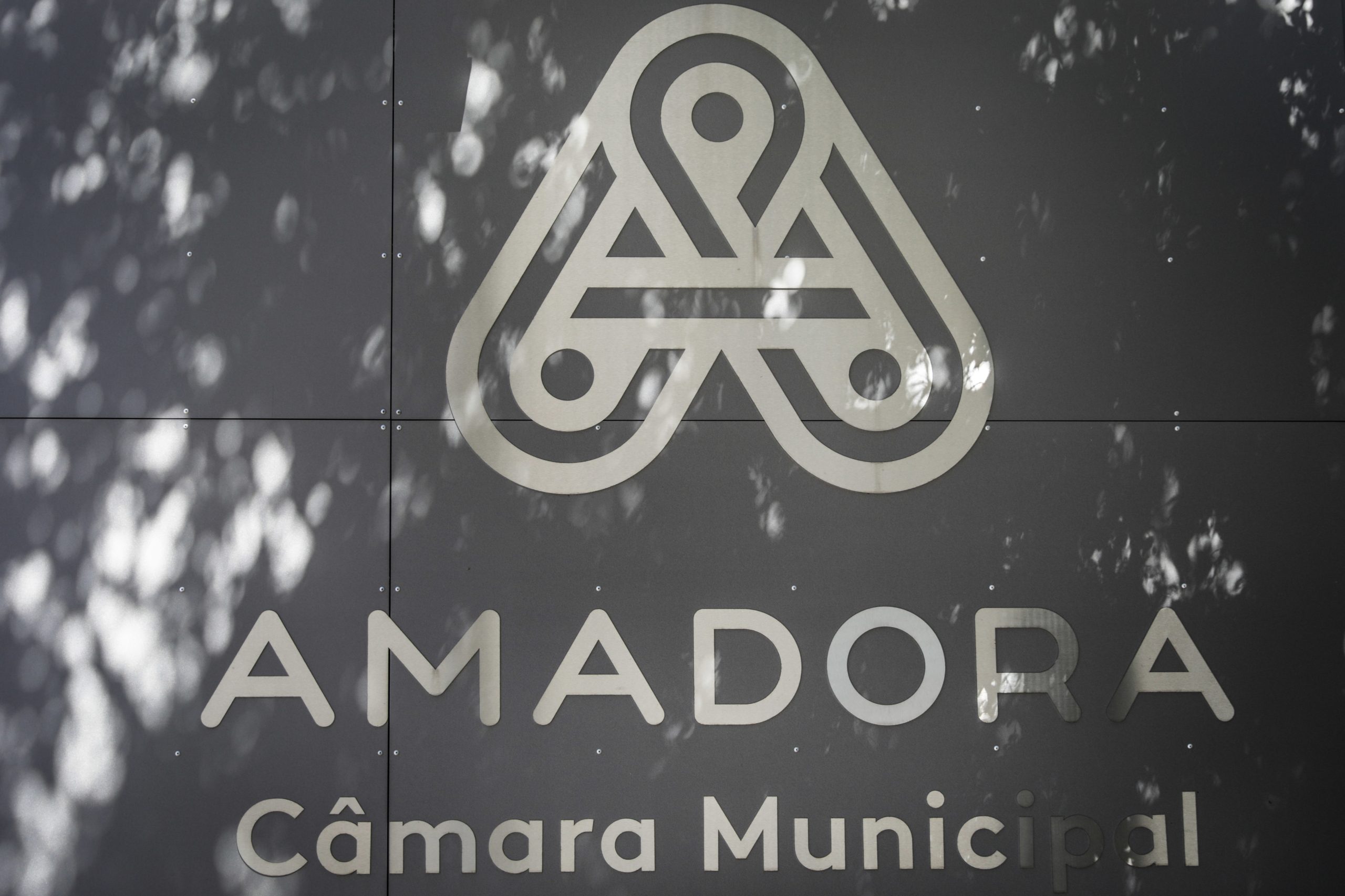 Autarca da Amadora ouviu queixas das associações do bairro do Zambujal