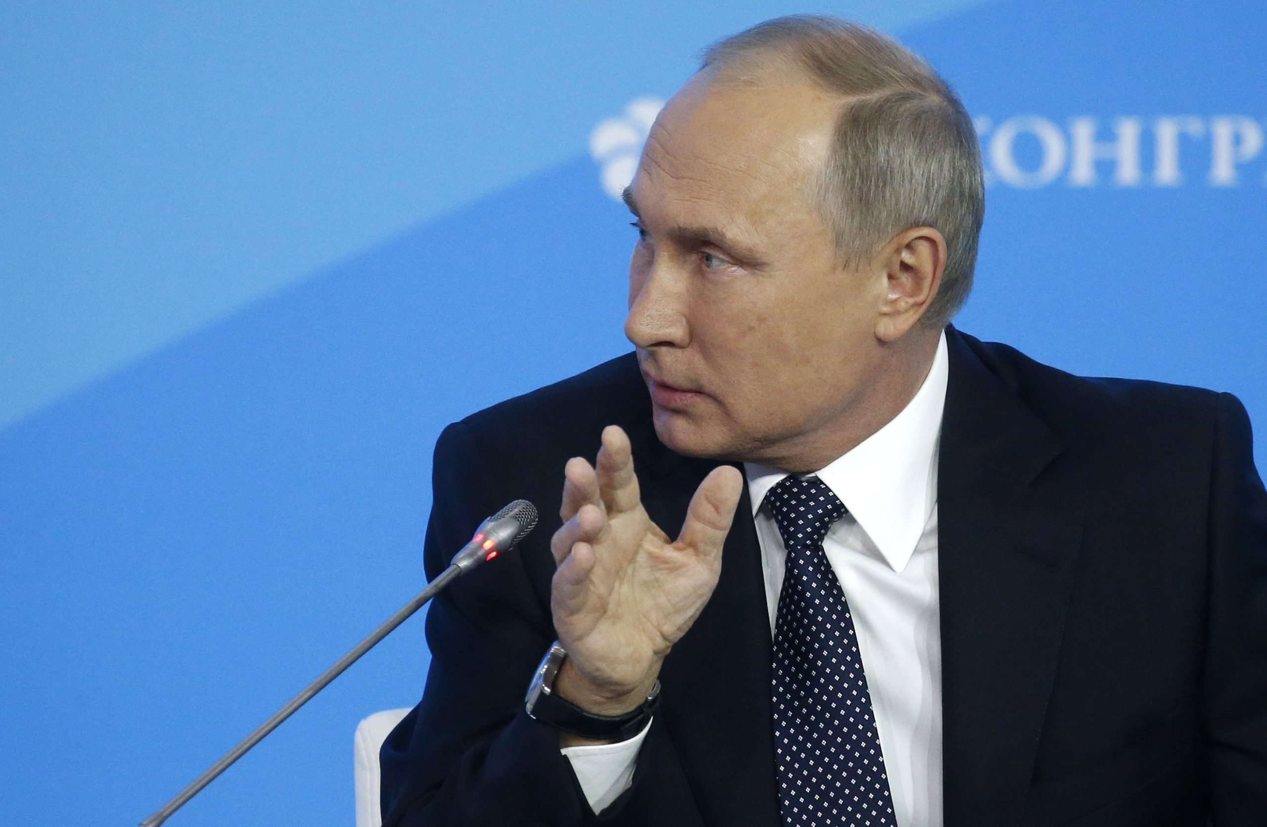 Pelo menos 60 manifestantes anti-Putin presos em São Petersburgo