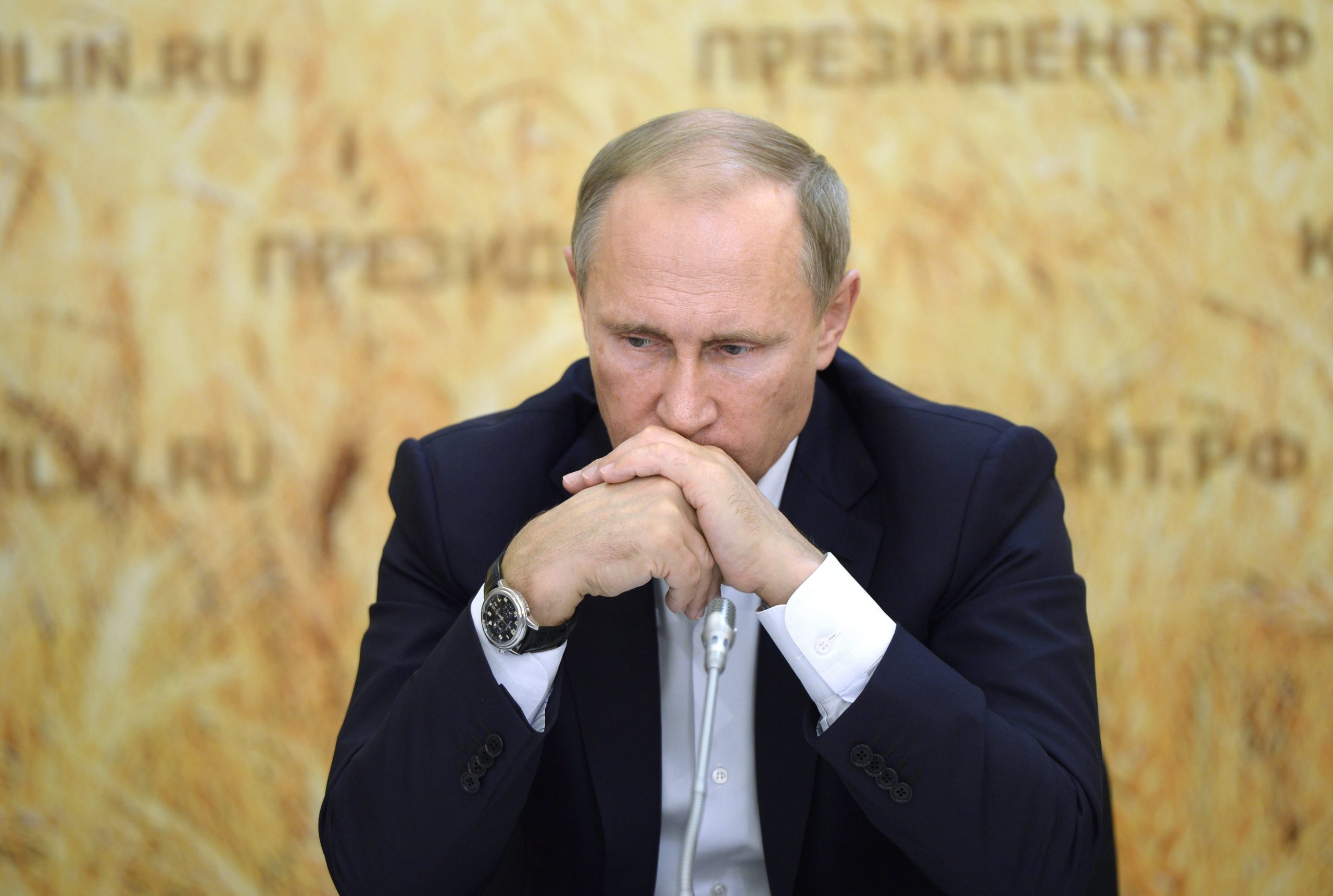 Putin acusa agências dos EUA de controlarem antigo diretor do laboratório de Moscovo