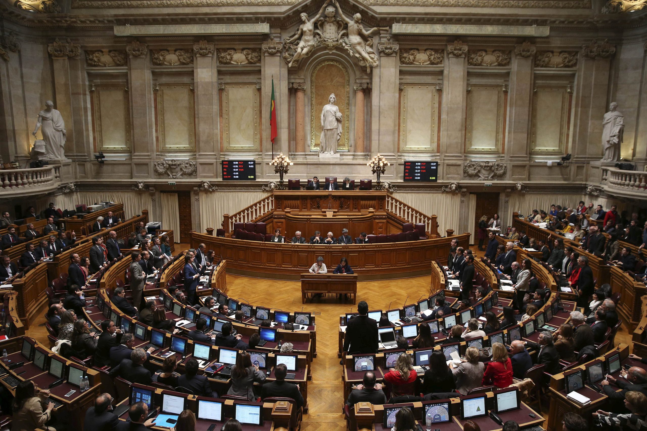 Verdes dizem que lei não aumentou isenção do IVA aos partidos políticos
