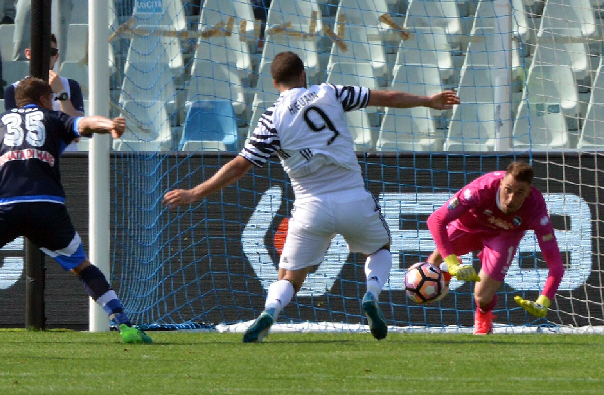Liga Italiana: Juventus cada vez mais líder aproveita deslize da Roma