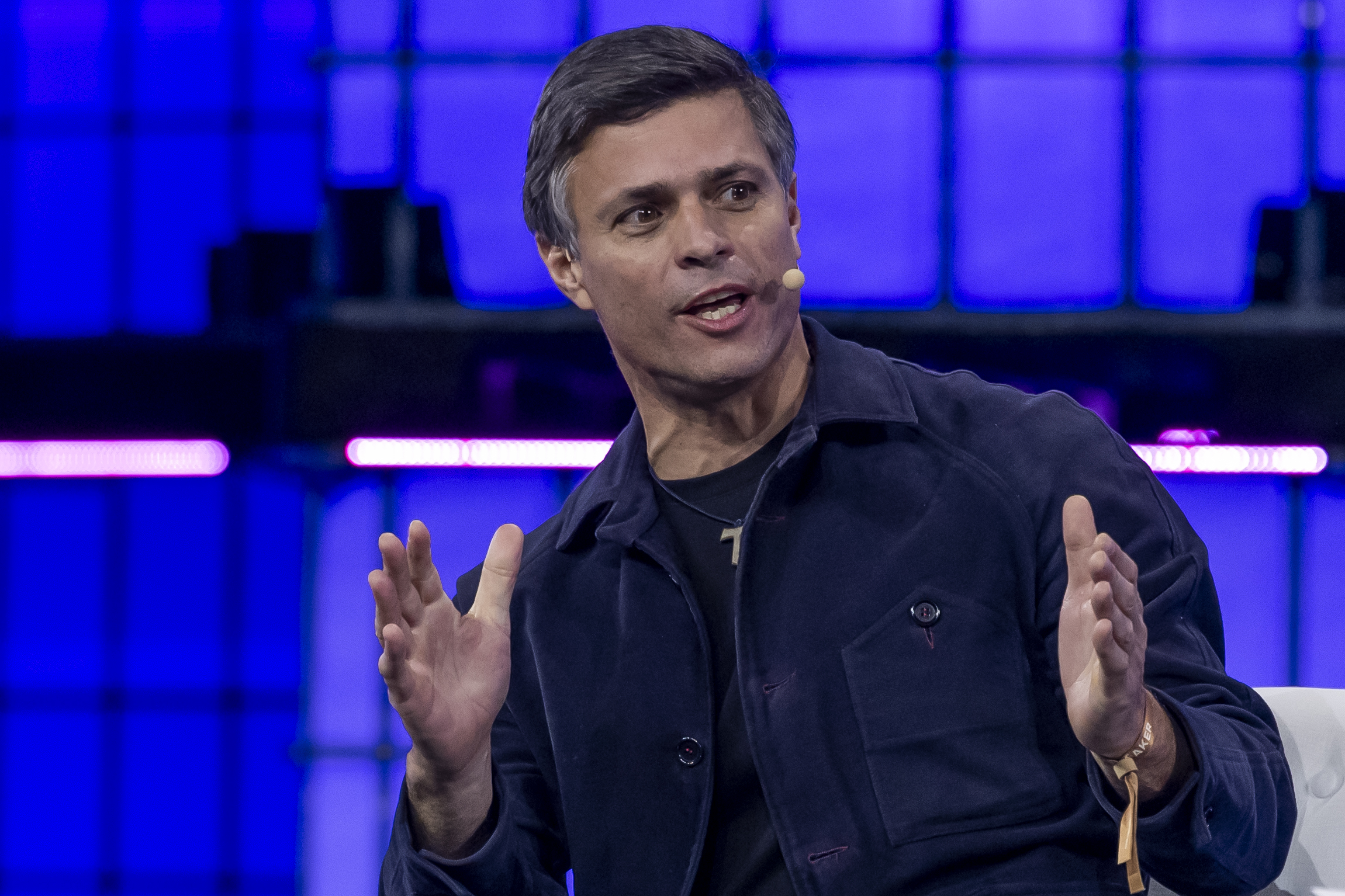 Web Summit: “Os votos parecem não contar e as autocracias estão a ganhar”
