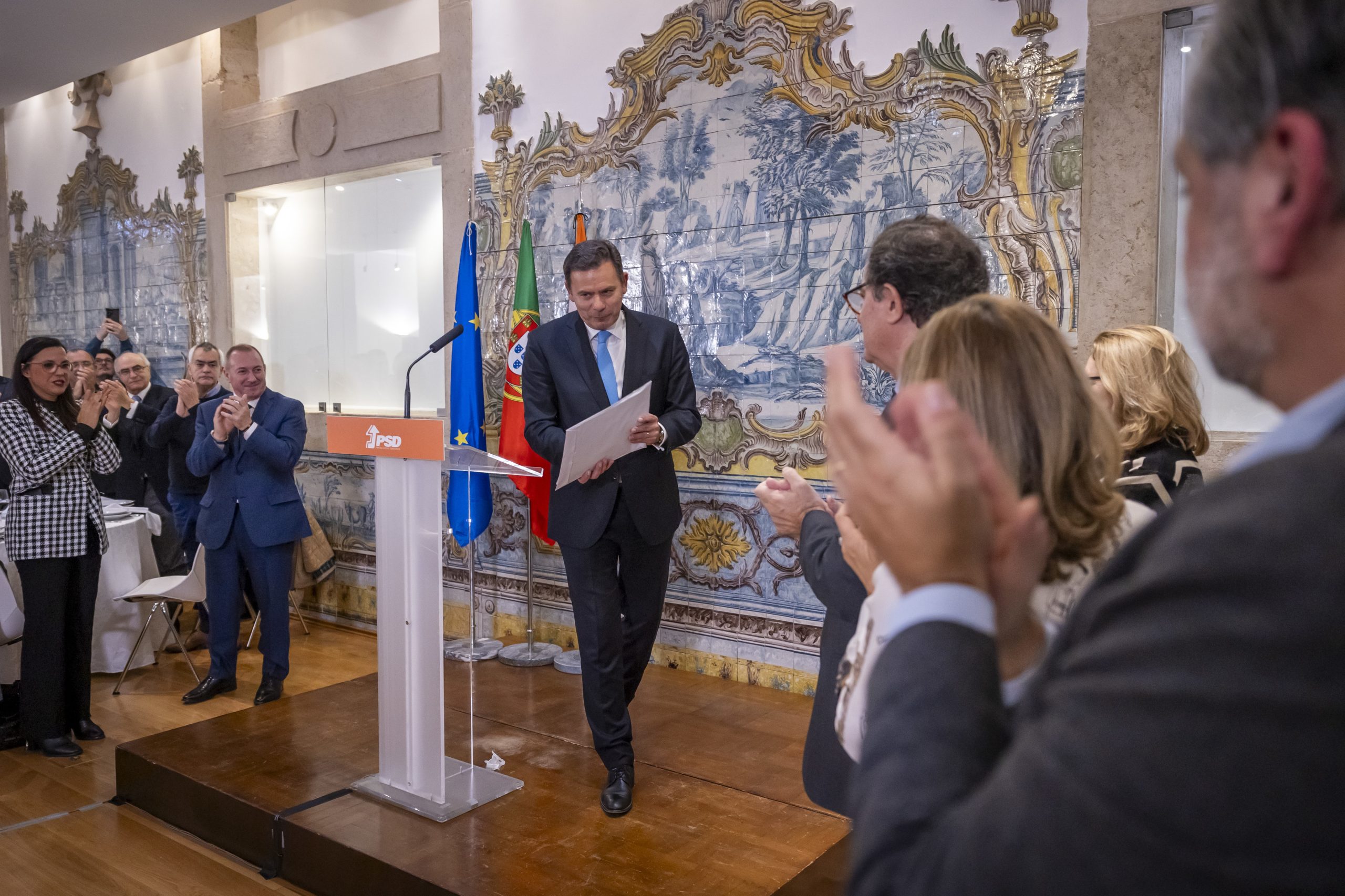 Montenegro promete avaliação das “mais de duas mil medidas” já tomadas pelo Governo
