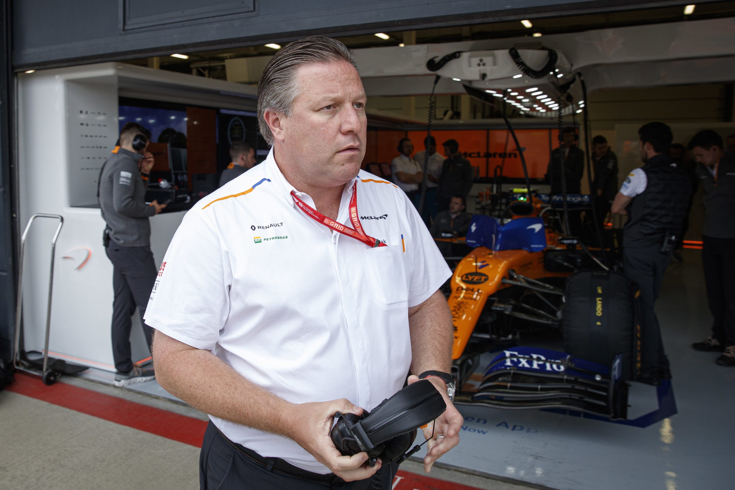 Patrão da McLaren prevê Grandes Prémios de F1 sem espetadores na Europa