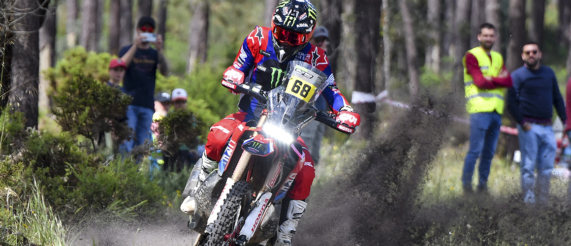 BP Ultimate Rally Raid Portugal: Tosha Schareina é líder nas duas rodas. Bruno Santos e Gonçalo Amaral com arranque de sonho