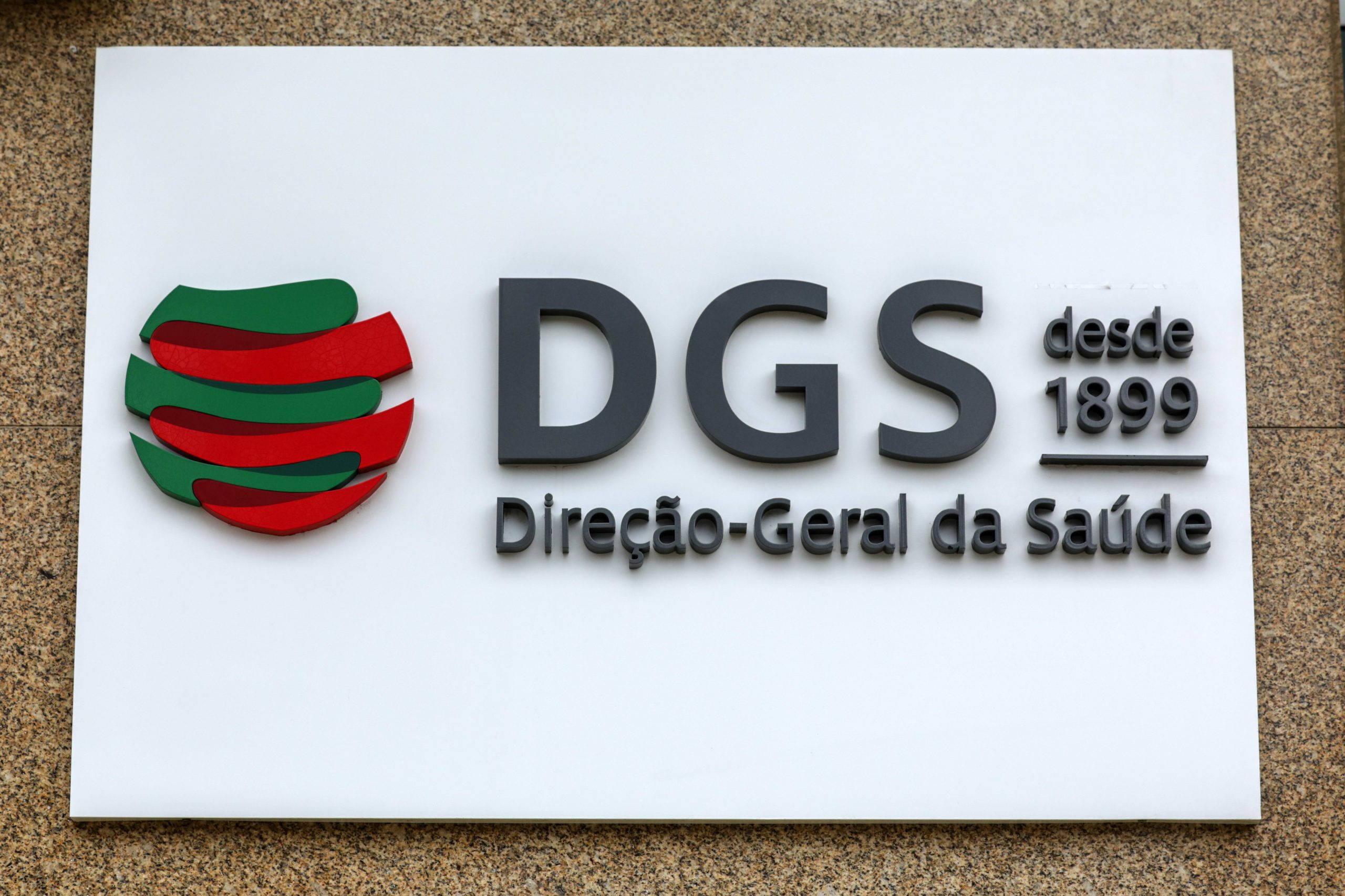 DGS apela à população para fazer rastreio às infeções pelo VIH e hepatites virais