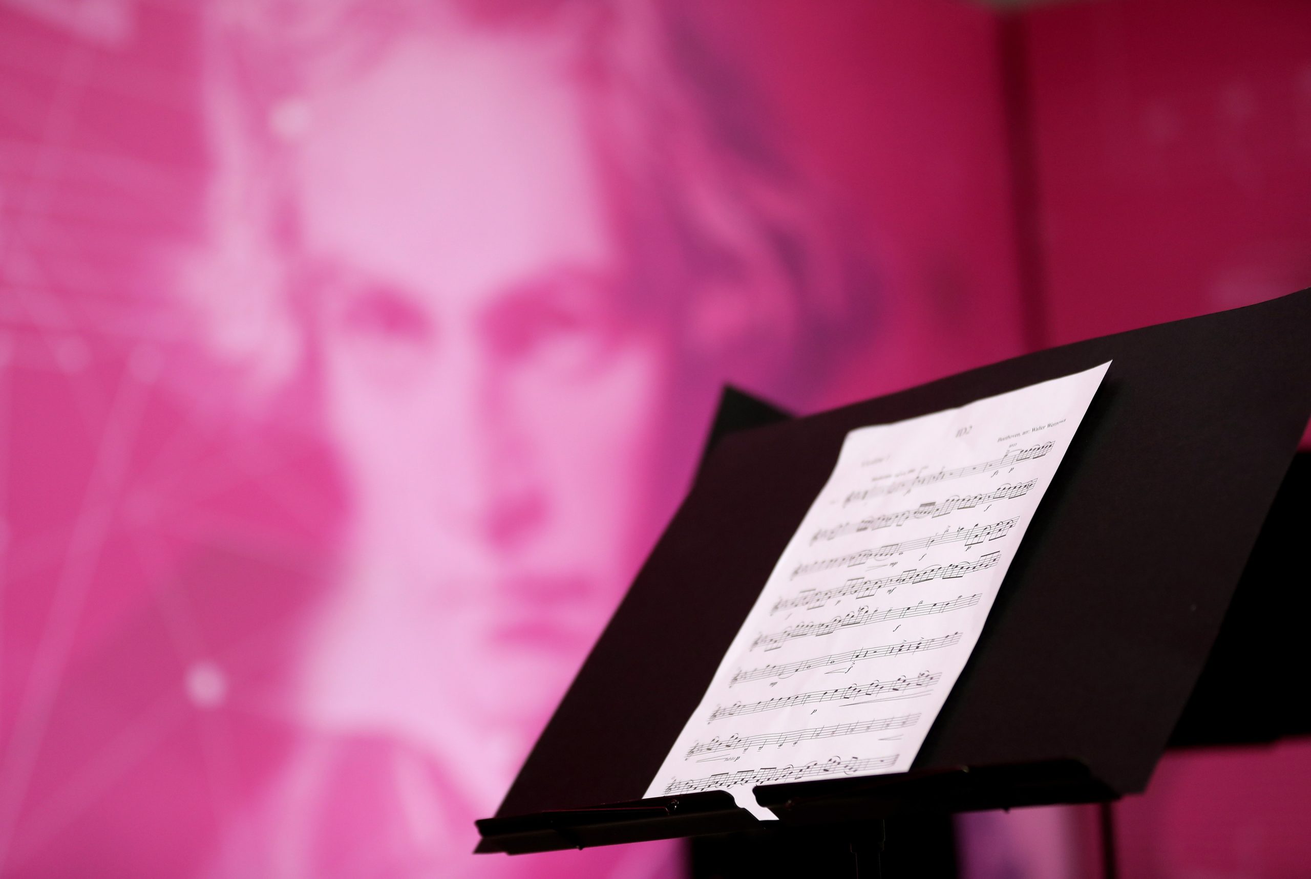 Deutsche Grammophon vai celebrar 250.º aniversário de Beethoven com romance gráfico