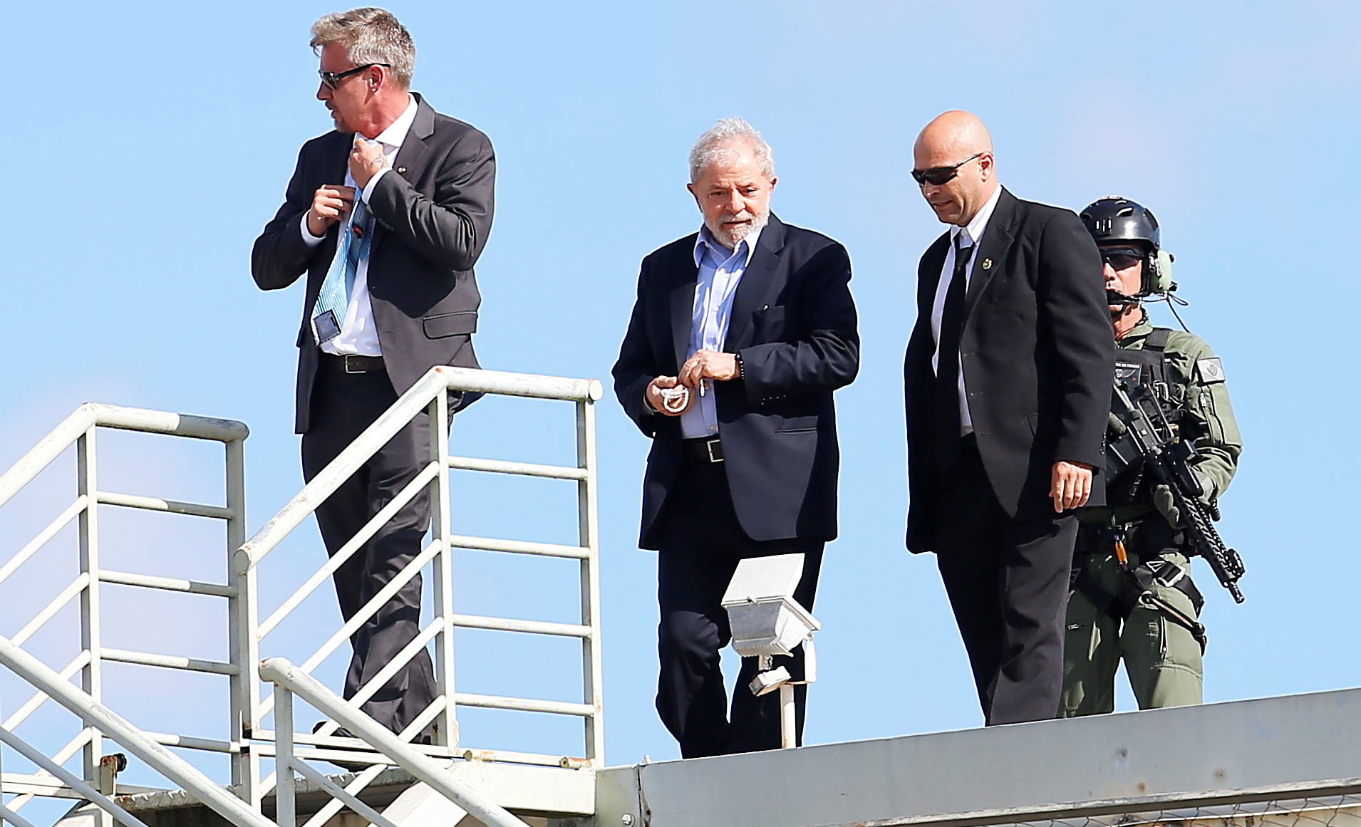 Supremo Tribunal brasileiro recusa primeiro pedido para libertar Lula da Silva