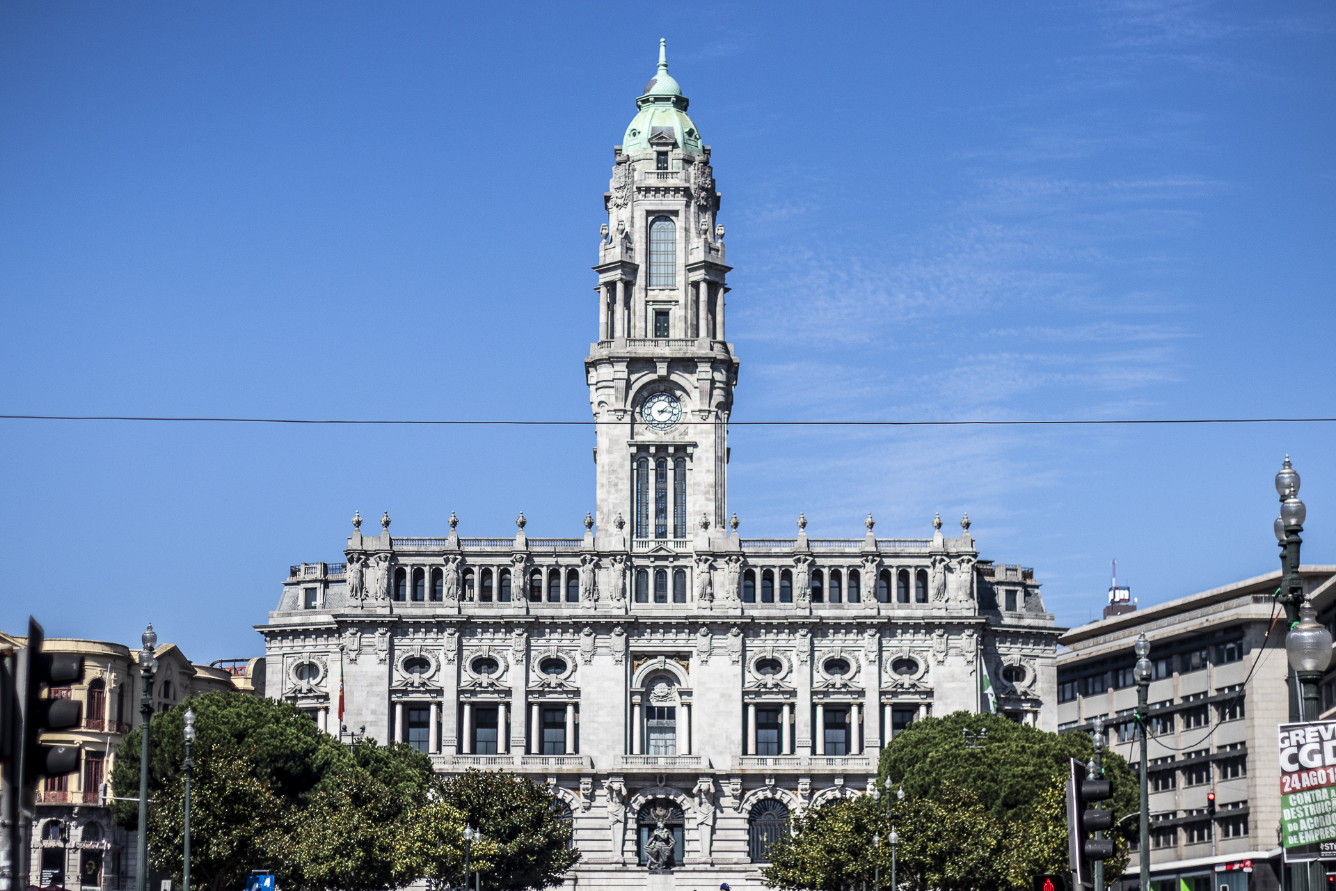 Câmara do Porto anuncia projeto de até 400 fogos a rendas acessíveis e residência universitária