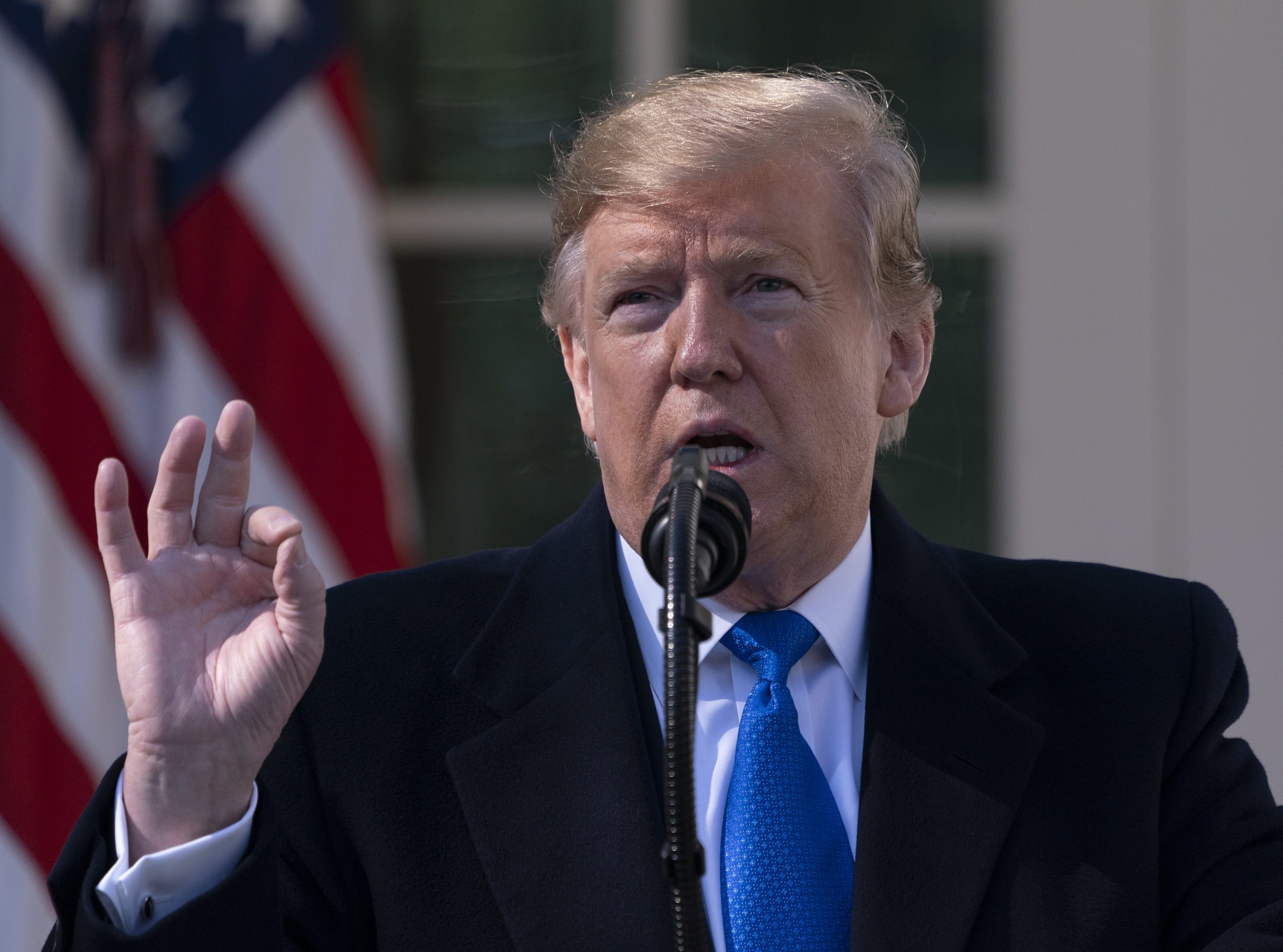 Donald Trump acusa democratas de “abuso de poder”