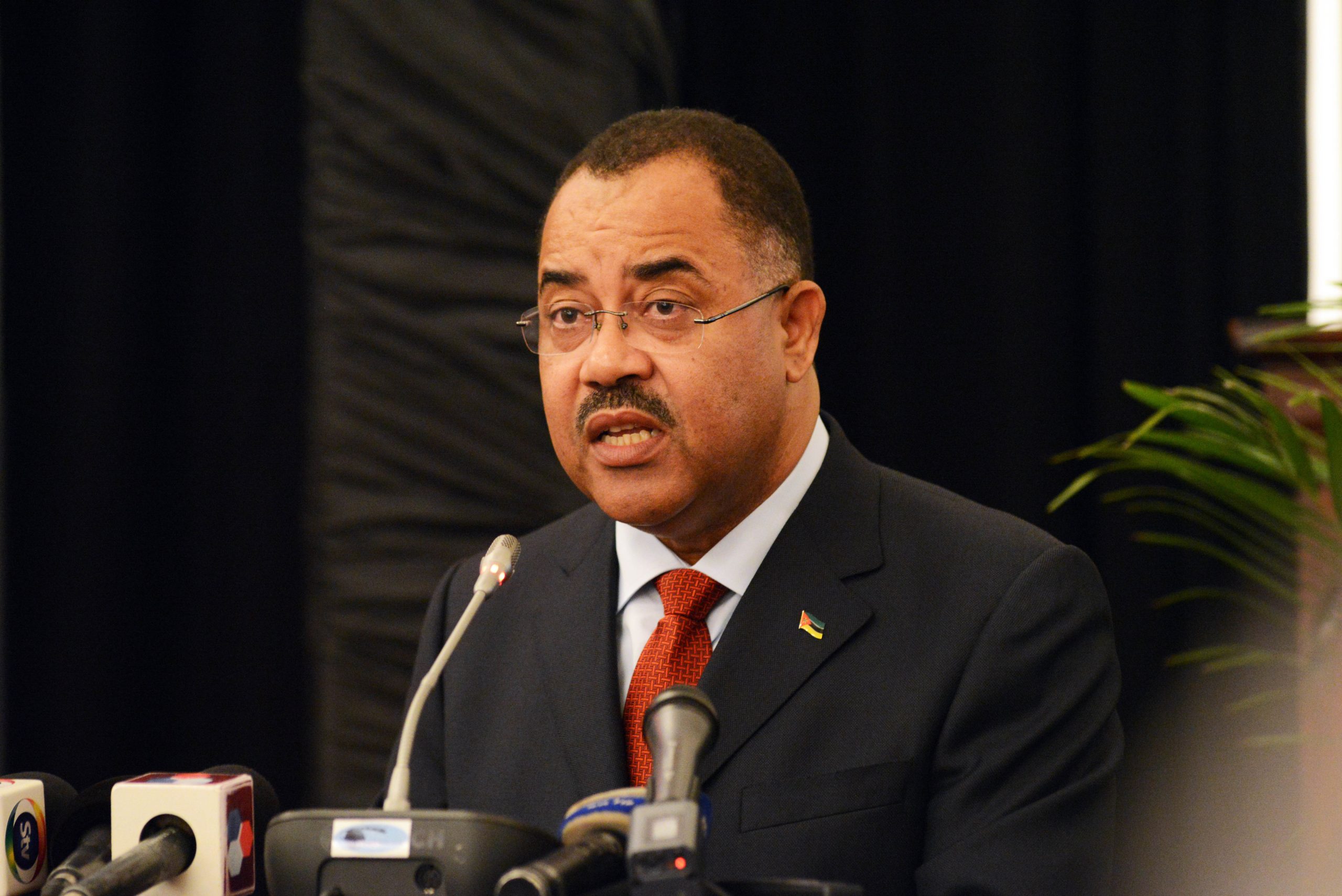 Extradição de Manuel Chang para os EUA atrasada devido a recurso de Moçambique