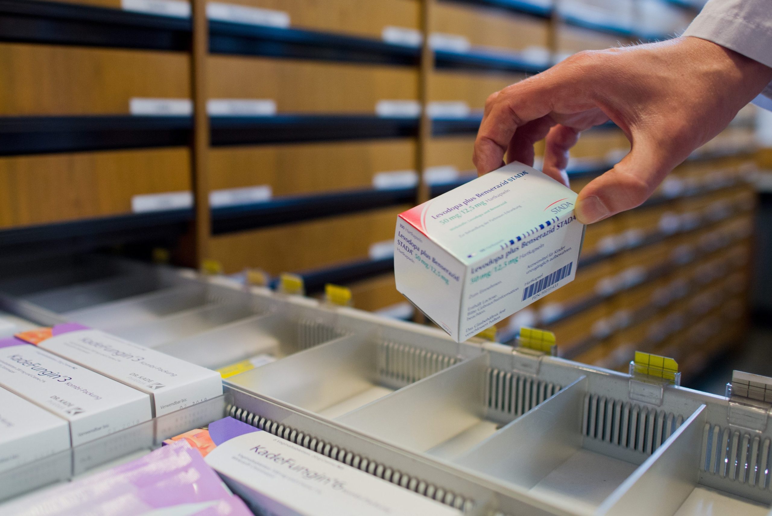 Farmacêuticos hospitalares voltam hoje à greve surpreendidos por “silêncio” do Governo