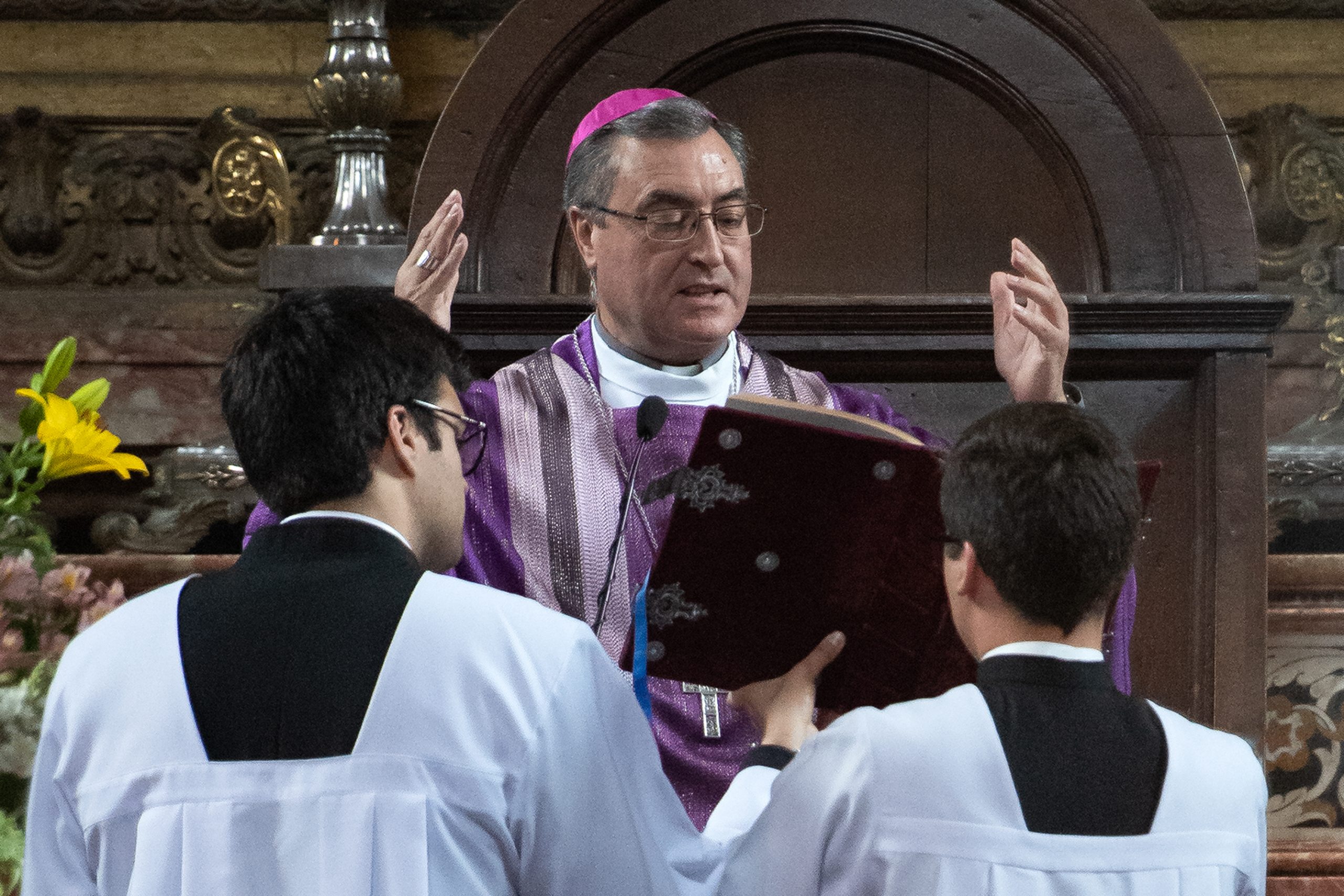 Bispo do Porto recusa ter apoiado redução de compensações, Vaticano arquiva processo contra padre de Braga