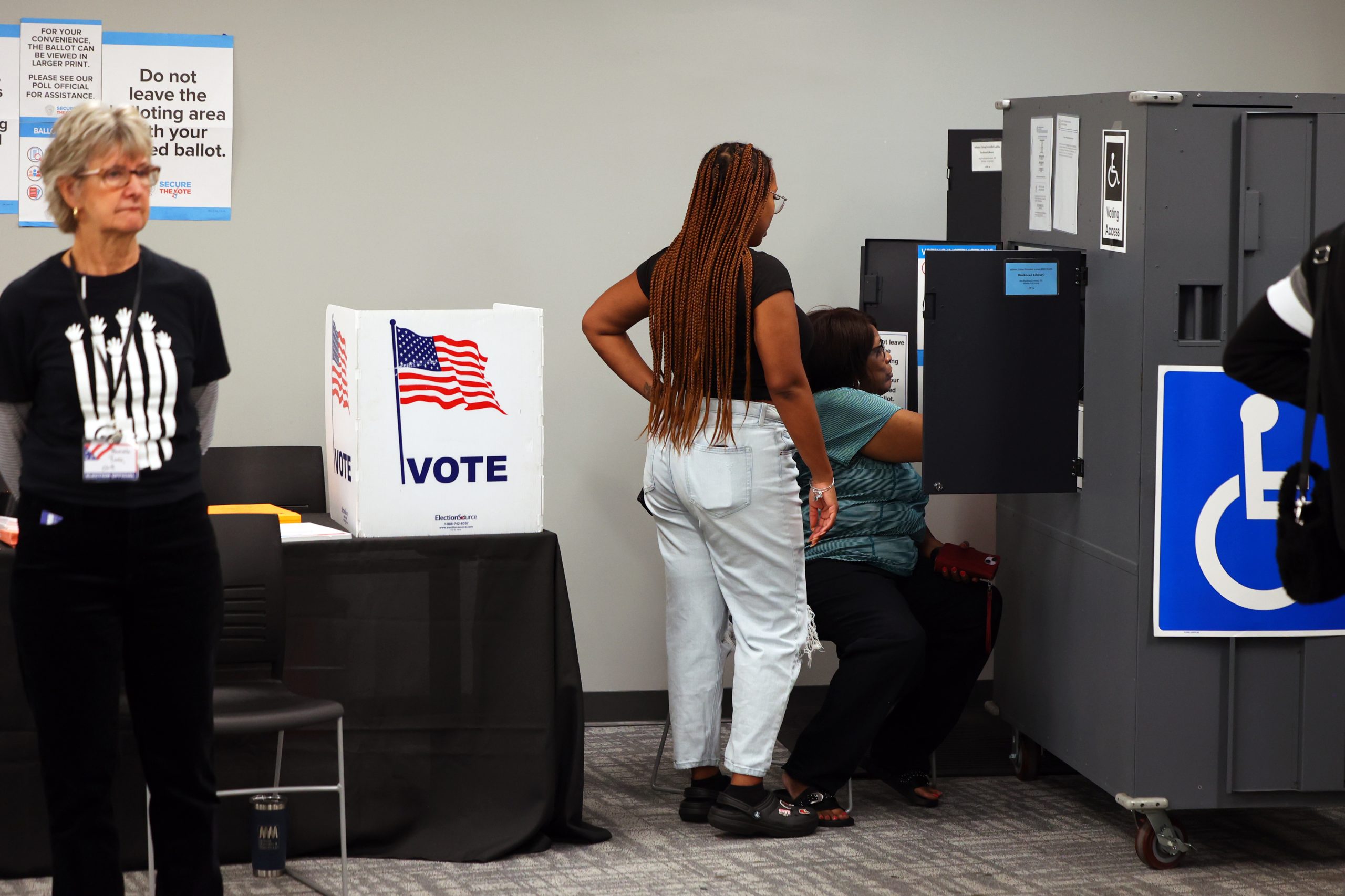 Segurança apertada na votação de alto risco de Fulton County nos EUA
