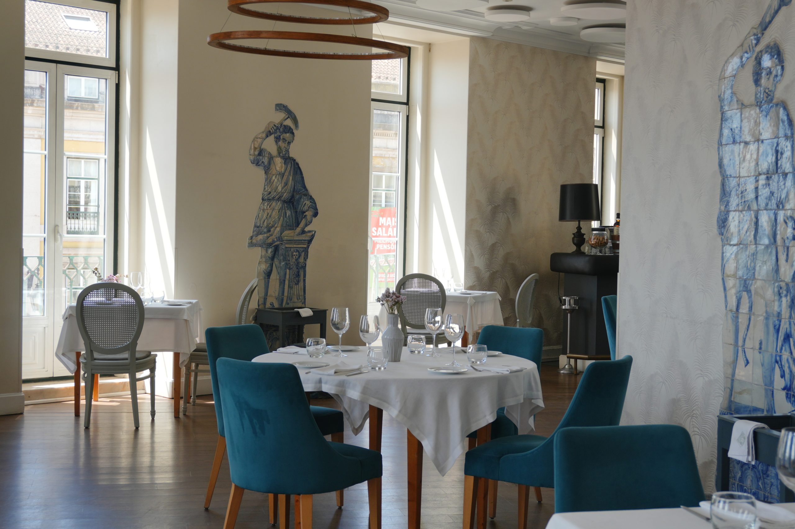 Tágide celebra 80 anos com portugalidade à mesa. Do palco de Charles Aznavour à primeira estrela Michelin em Lisboa