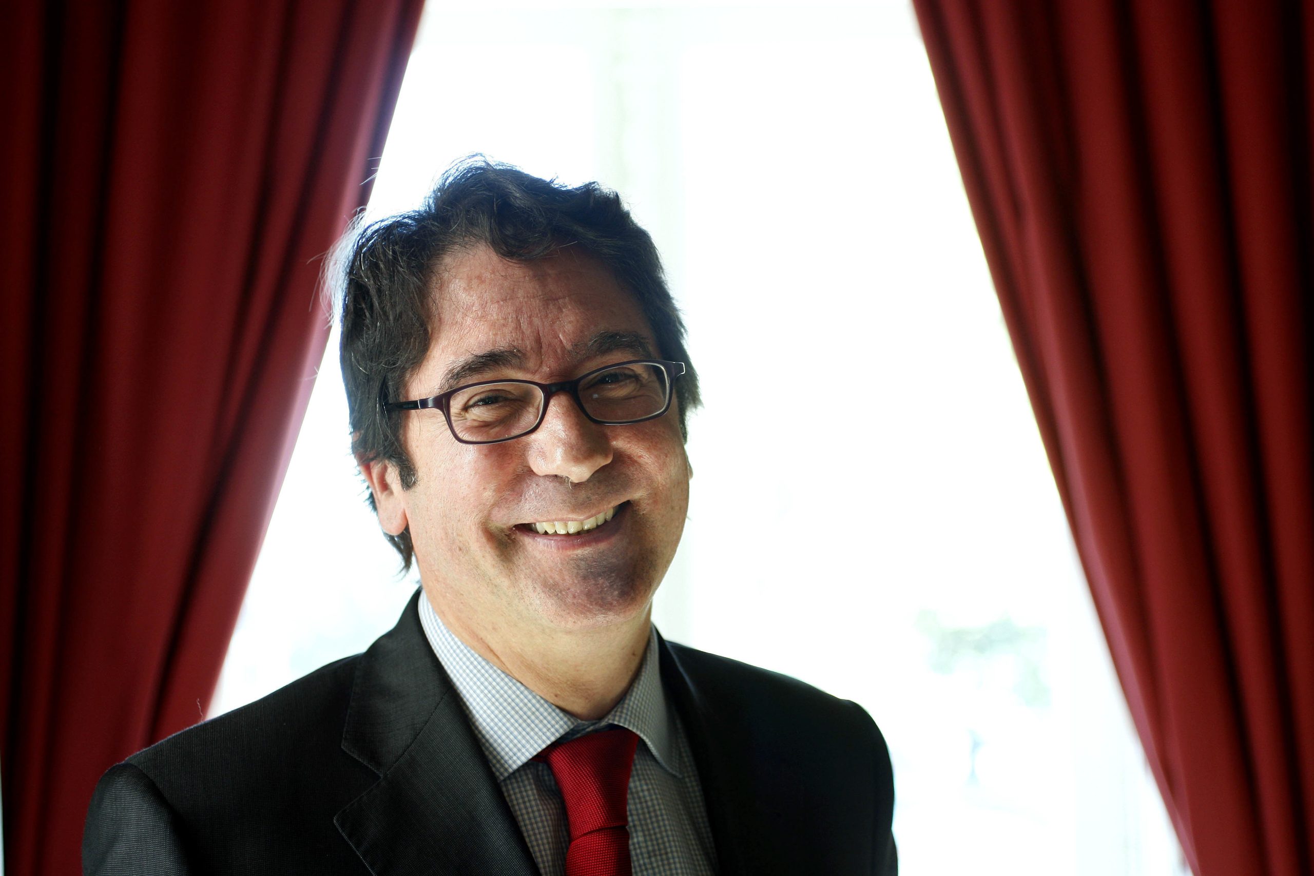 Guilherme Figueiredo toma hoje posse como bastonário da Ordem dos Advogados