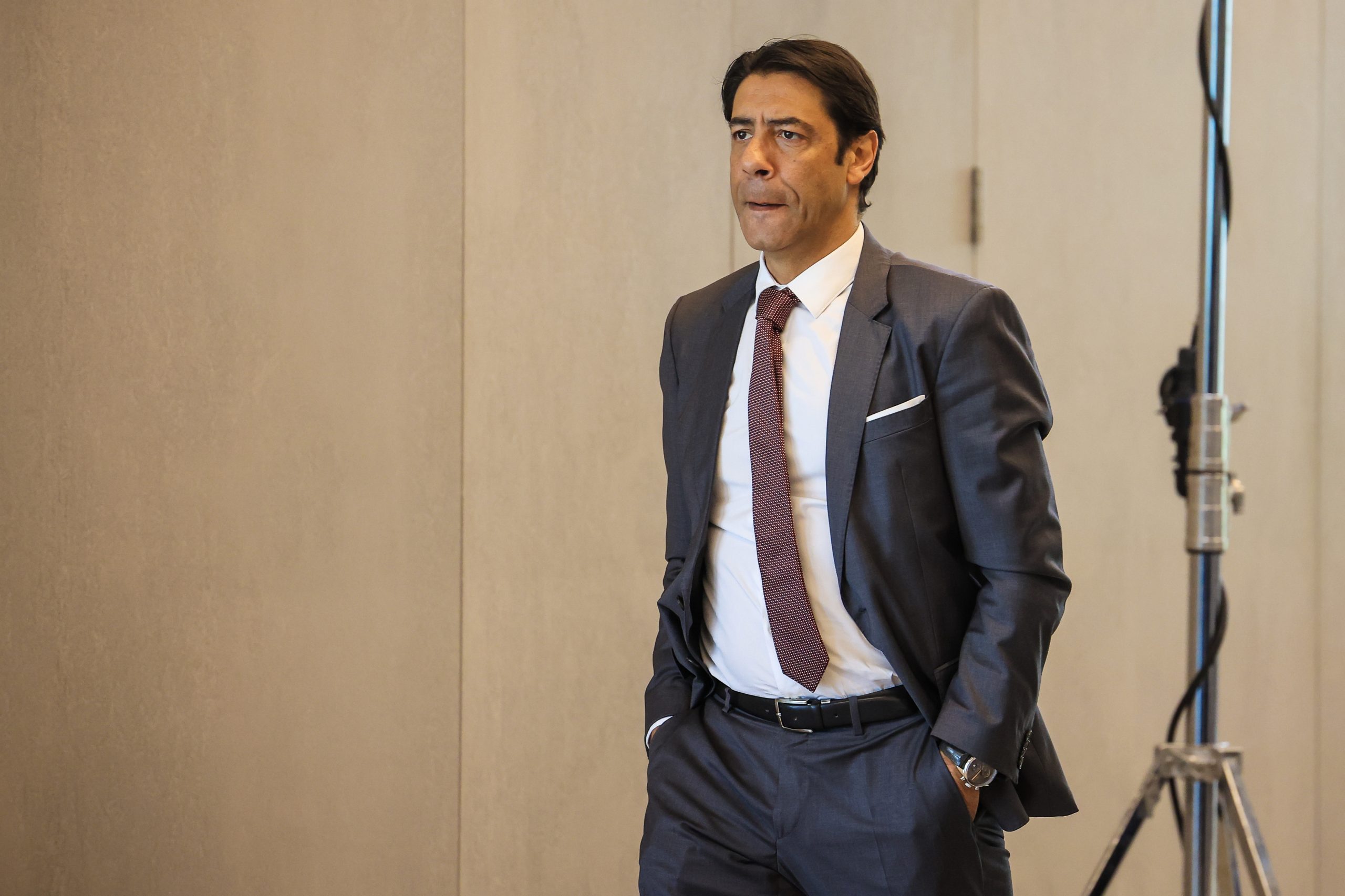 Rui Costa defende Prestianni: “Está a ser crucificado como uma pessoa racista e isso posso garantir que não é”