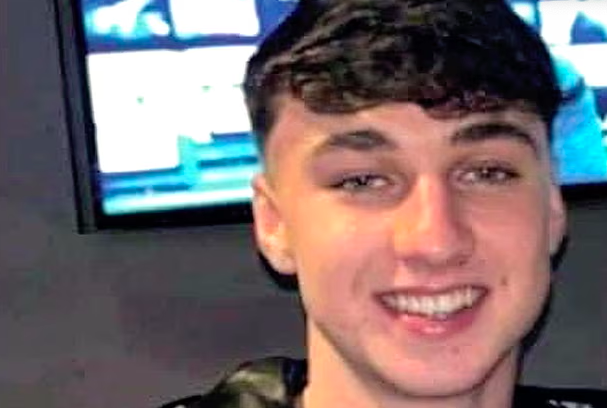 Jovem de 19 anos desaparecido em Tenerife. Amigos pedem ajuda às autoridades espanholas e britânicas
