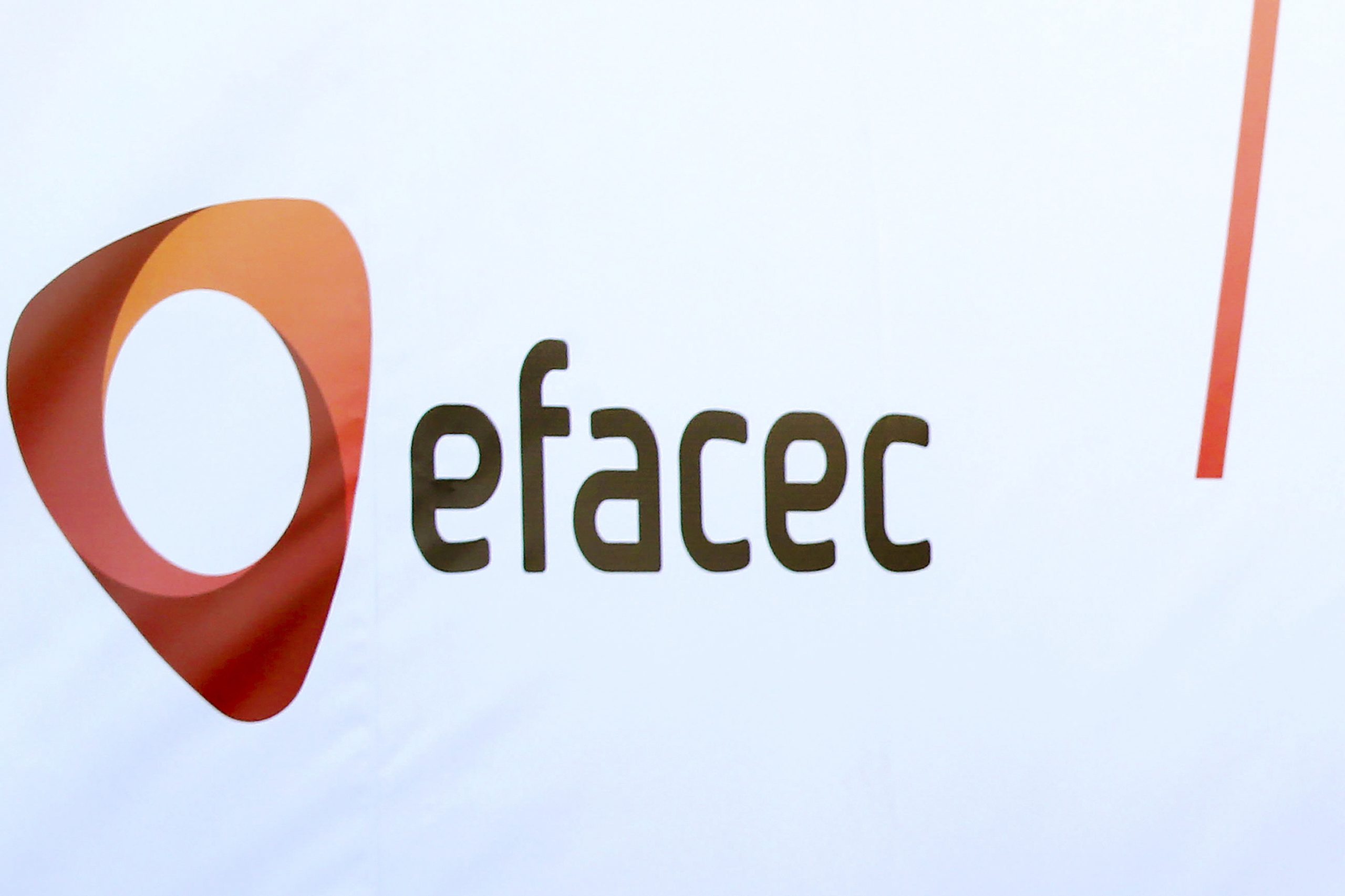 Parpública analisa medidas de reestruturação na Efacec