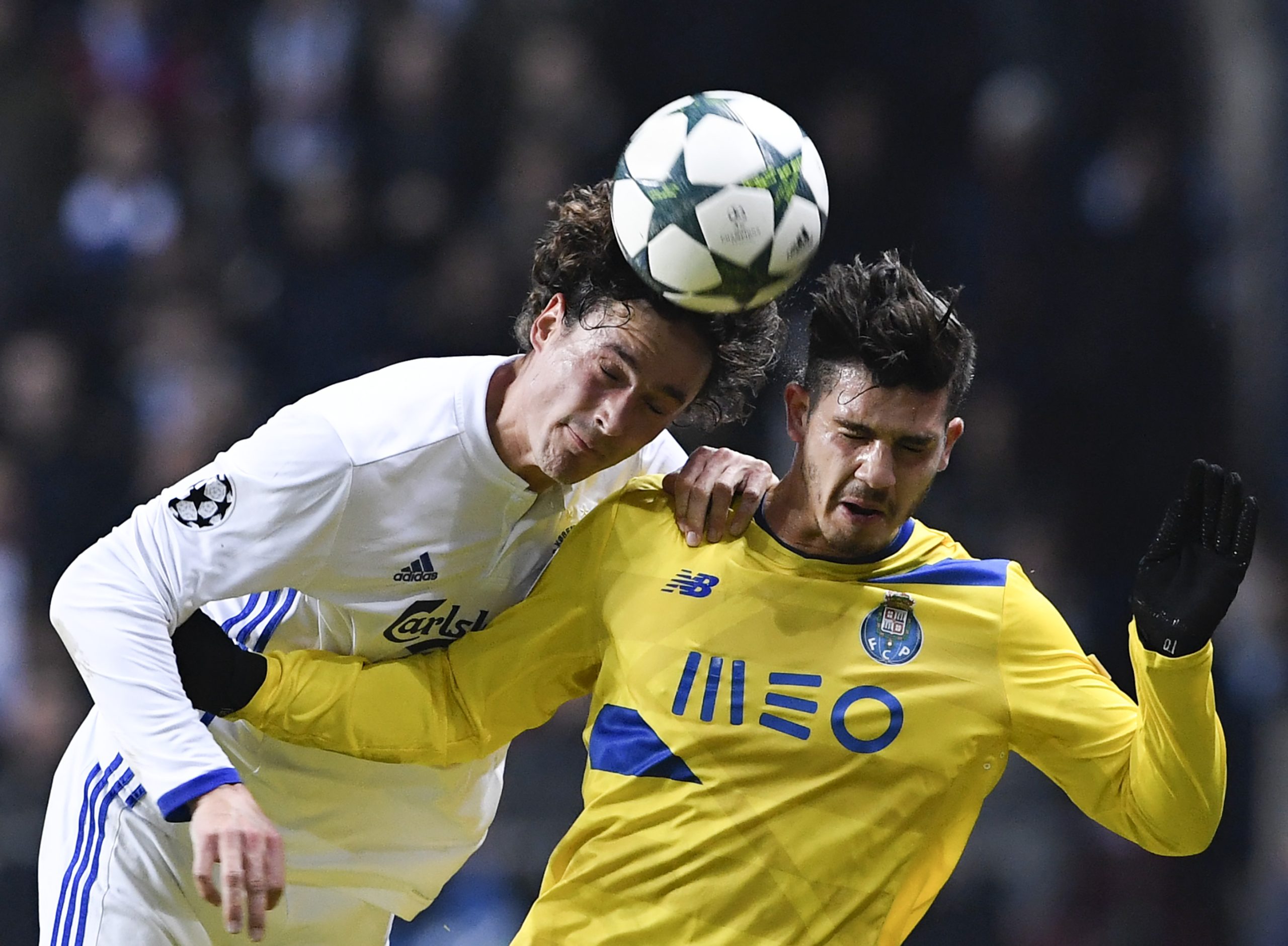 FC Porto empata em Copenhaga e adia decisões para última jornada