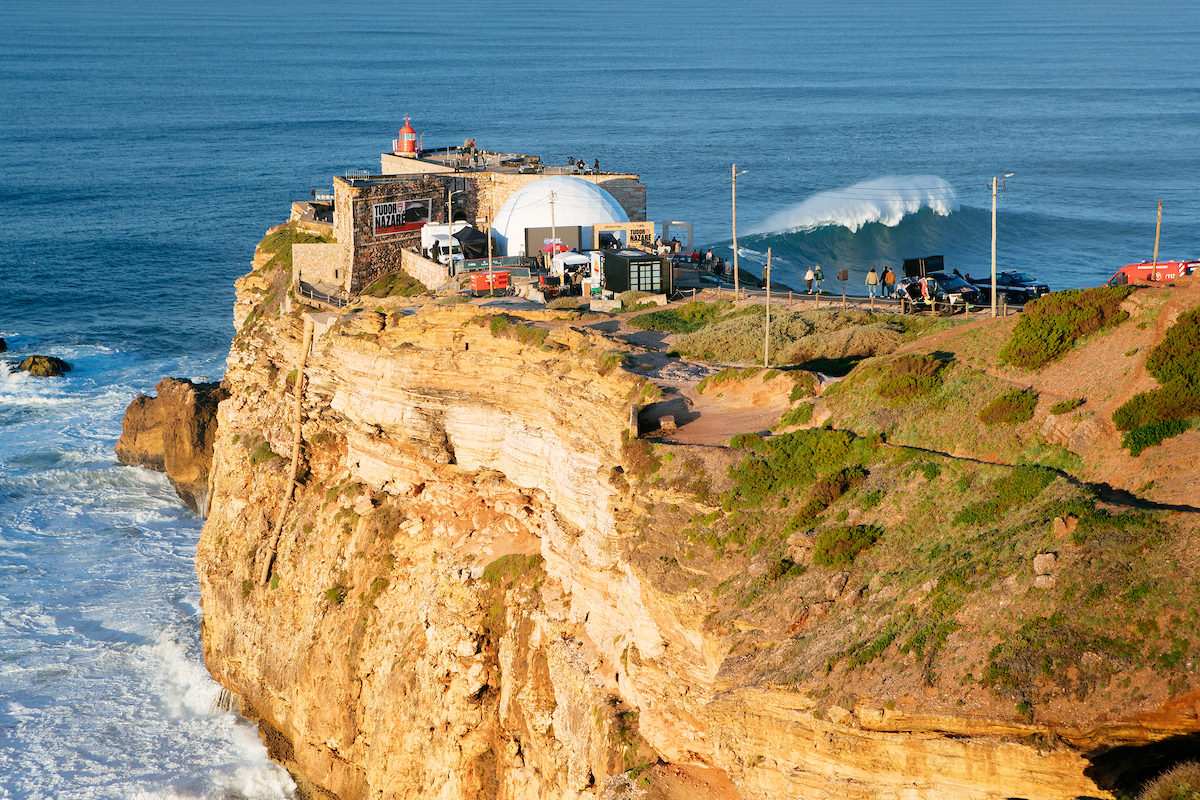 Surf: Ondas Grandes da Nazaré. A janela está aberta e etapa mundial acontece até 31 de março