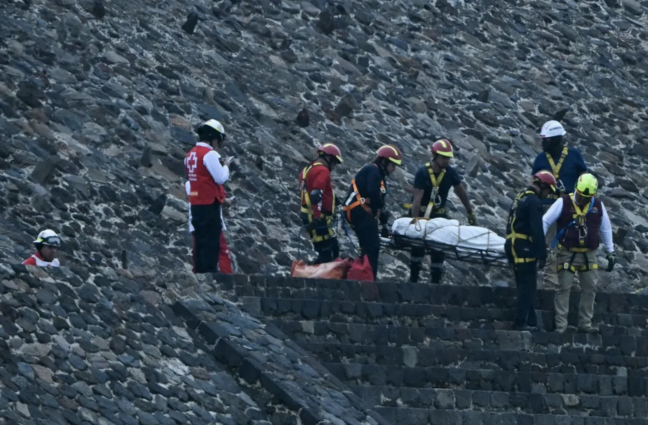 Turista canadiana morta a tiro em ataque nas pirâmides de Teotihuacan no México