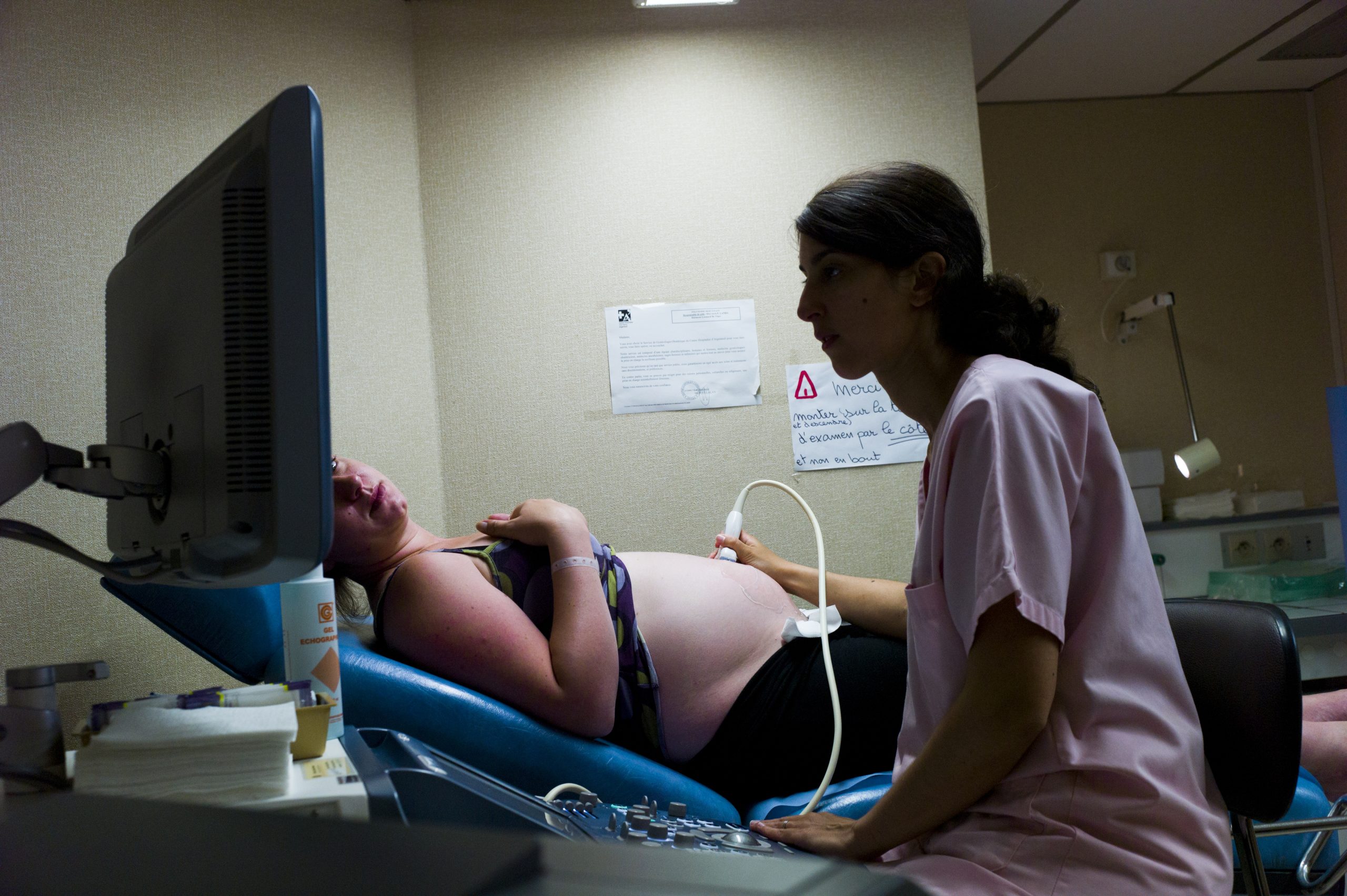 Médicos alertam para eventuais riscos de “ecografias emocionais”