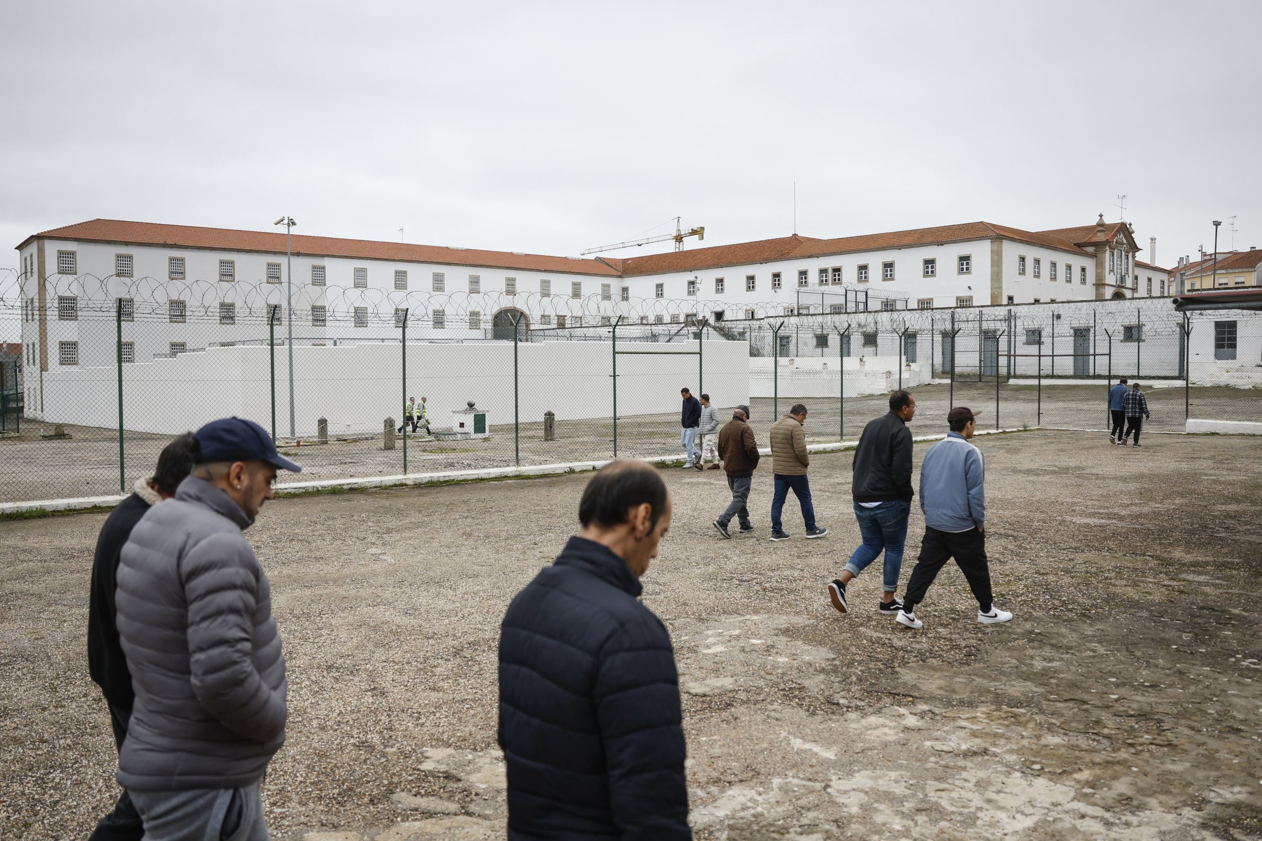 Prisões vão ter obras a partir de junho e novos sistemas de vigilância