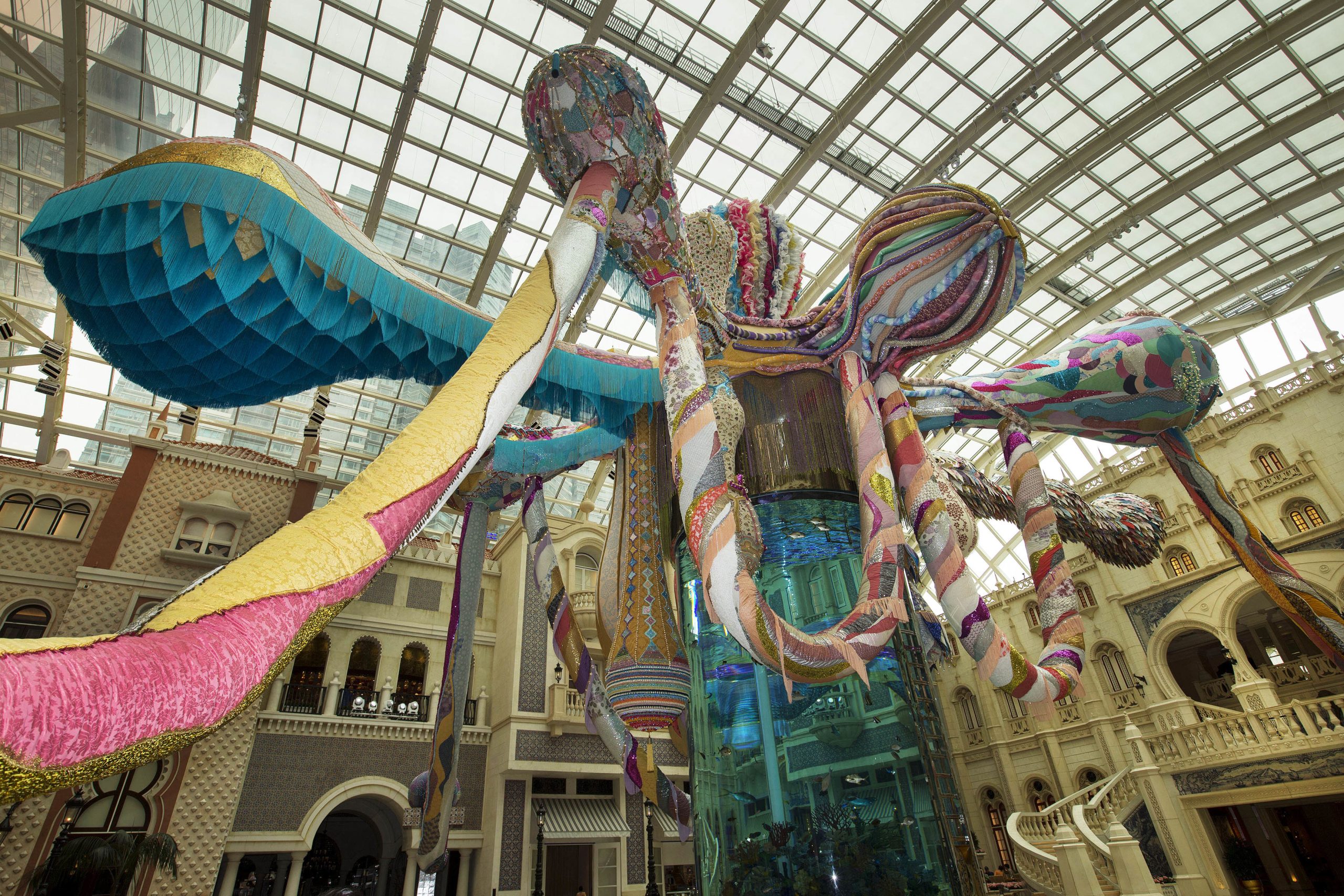 Diretor do Guggenheim Bilbao considera Joana Vasconcelos artista contemporânea relevante