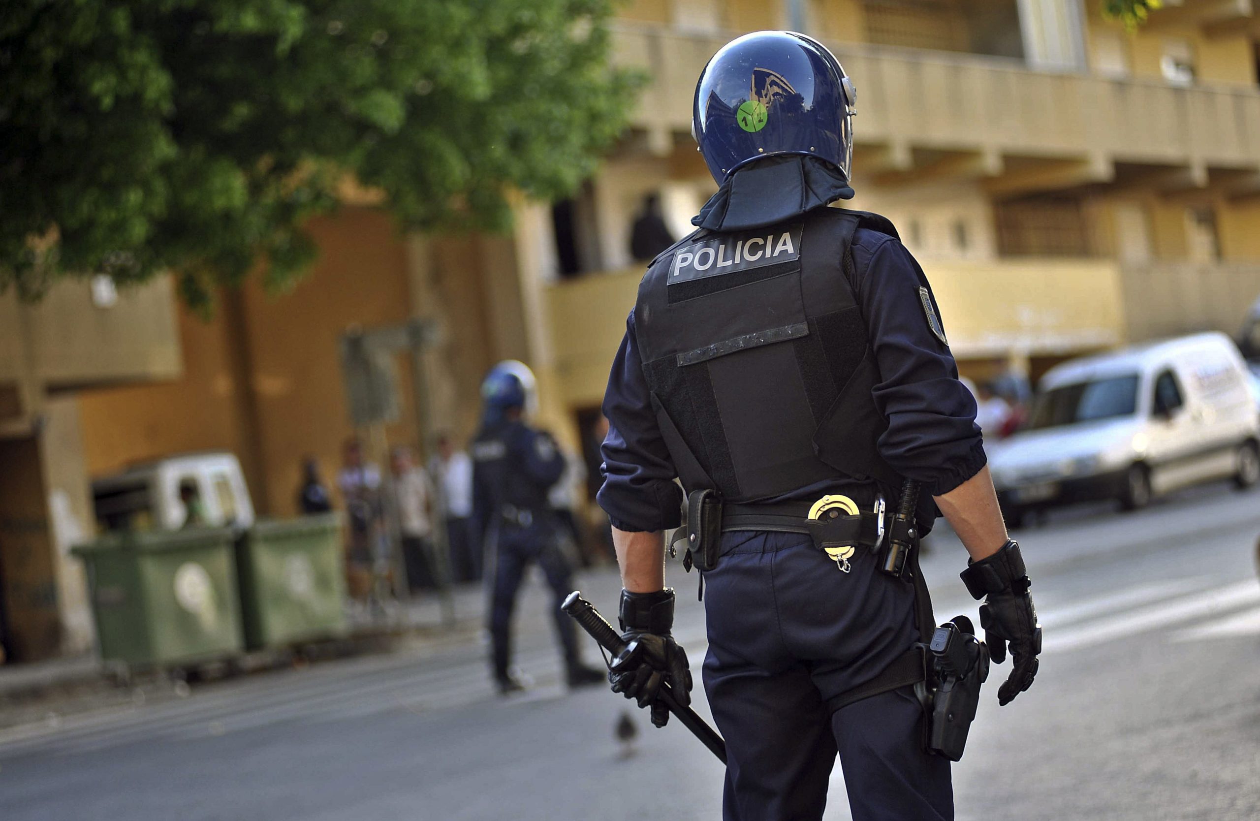 Liga e associação de árbitros apelam para policiamento “em todos os jogos”