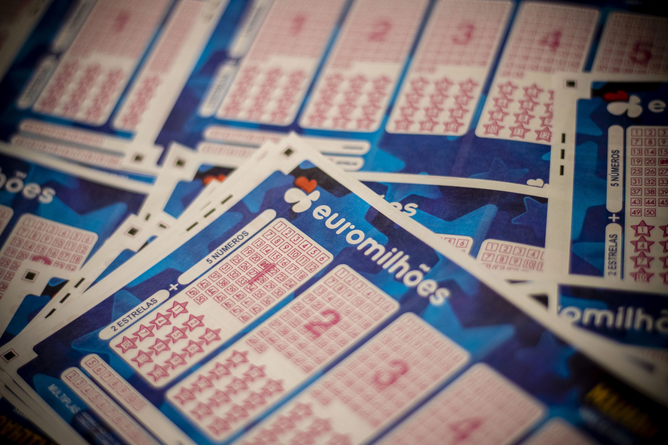 111 milhões de euros como 1.º prémio do Euromilhões. Conheça aqui a chave vencedora