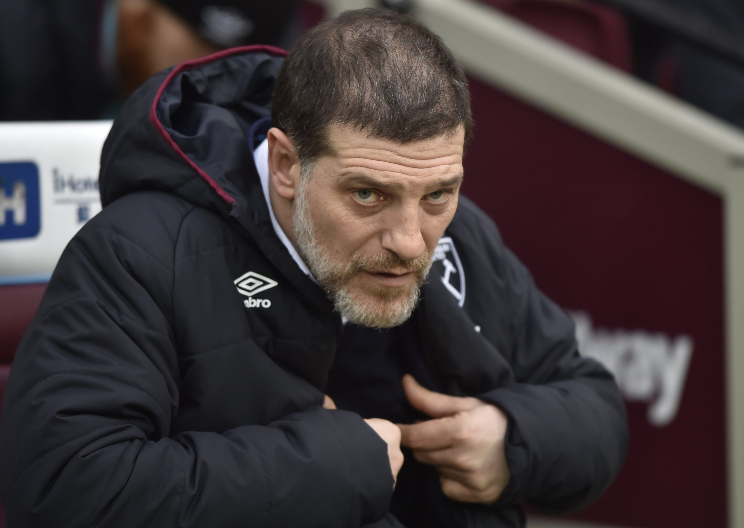Premier League: Arremesso de microfone vale multa de nove mil euros a Bilic