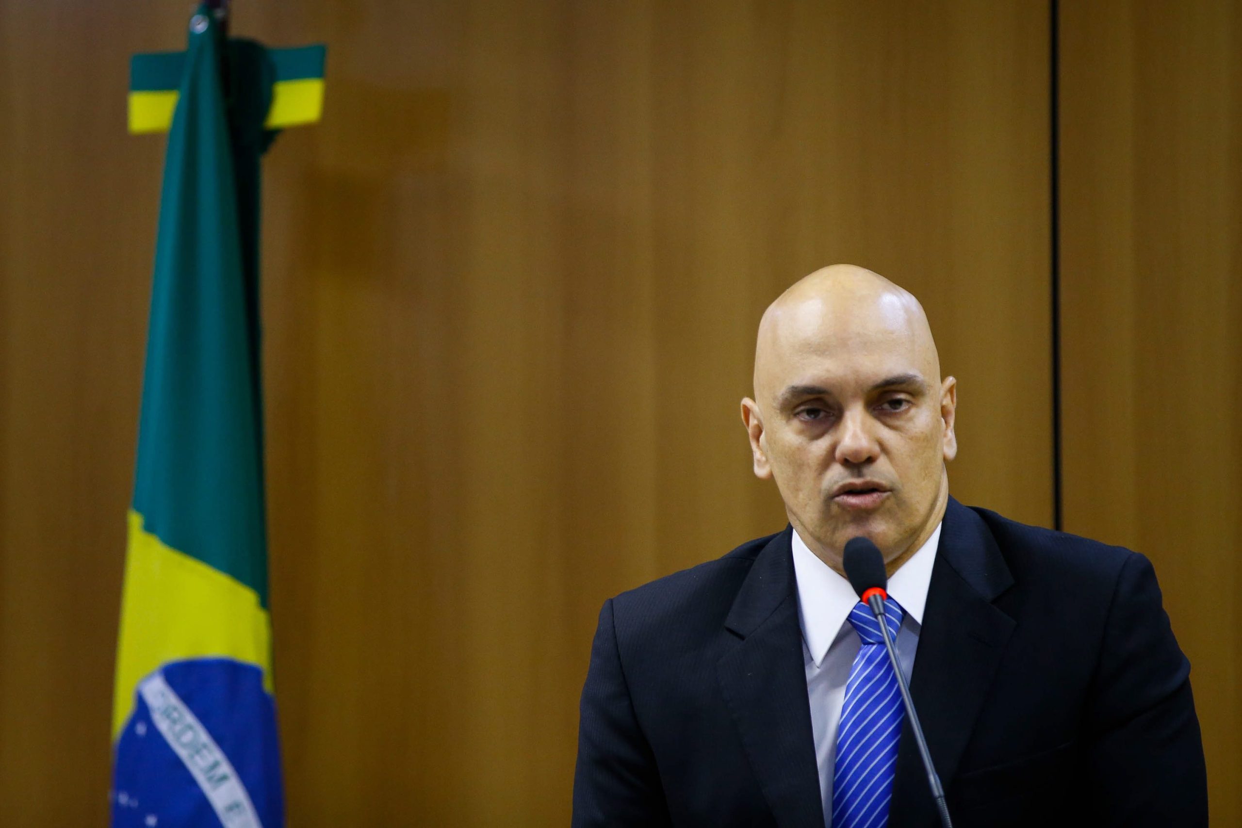 Temer escolhe ministro da Justiça para ocupar vaga no Supremo Tribunal Federal