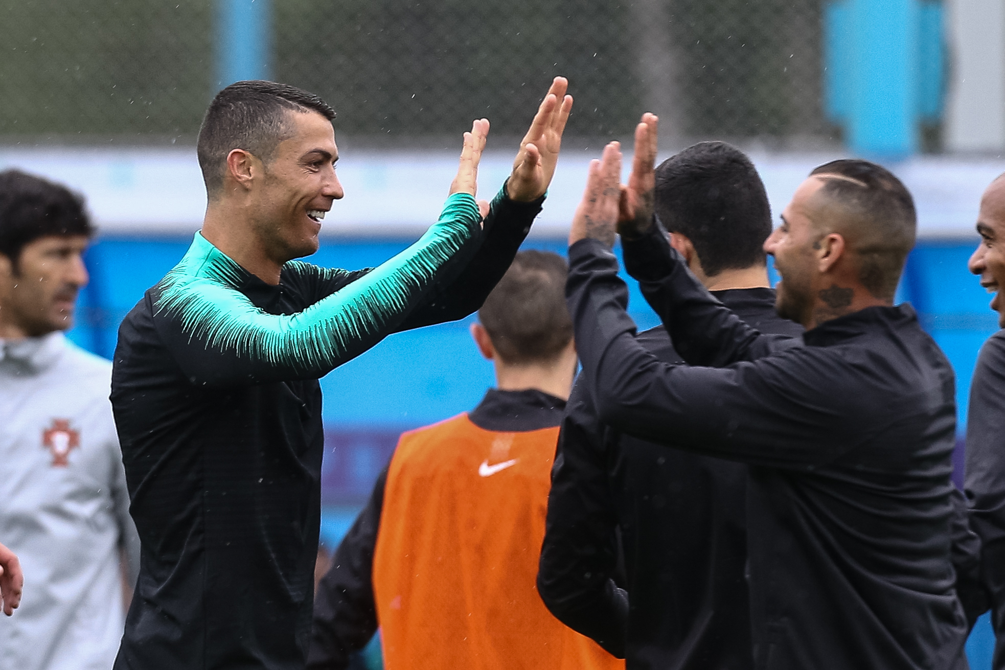 Quaresma e Ronaldo competem pelo prémio de golo do ano da FIFA