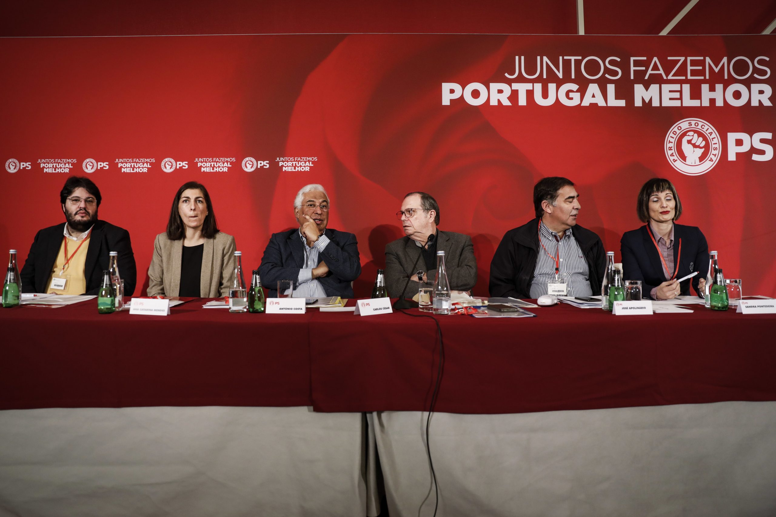 Comissão Nacional do PS trava discussão sobre eleição de deputados em primárias