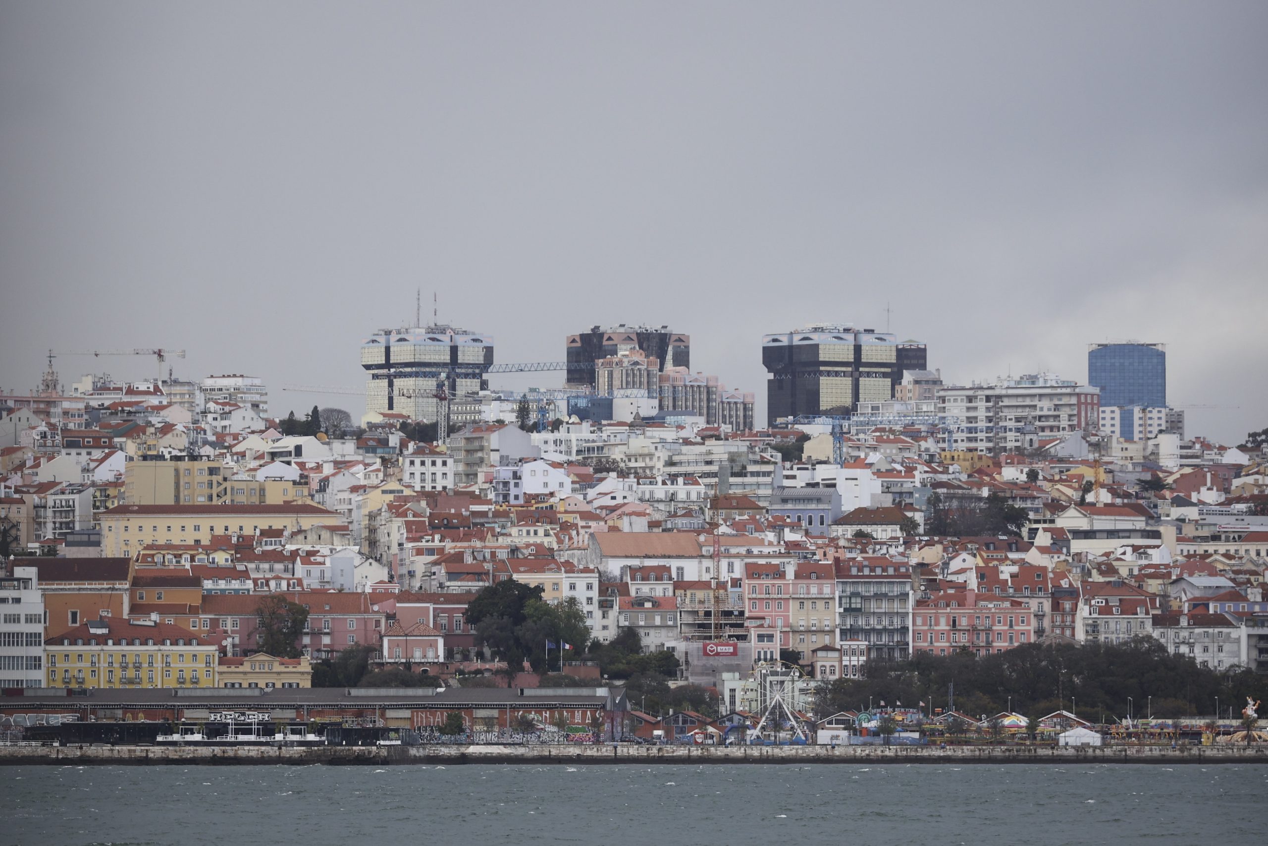 Avaliação bancária das casas sobe 6,5% em março para 1.580 euros/m2