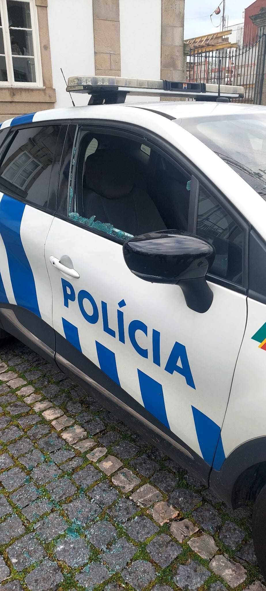 Os homens não gostam de homens que defendem os direitos humanos