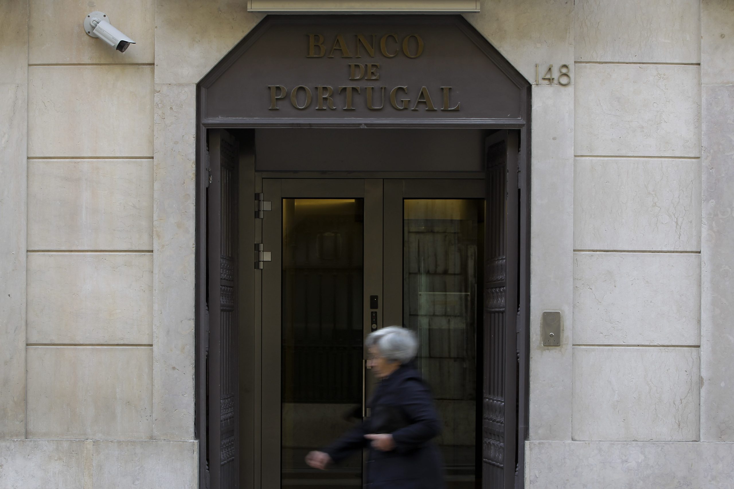 Bancos passarão a pagar mais para fundo de garantia de depósitos