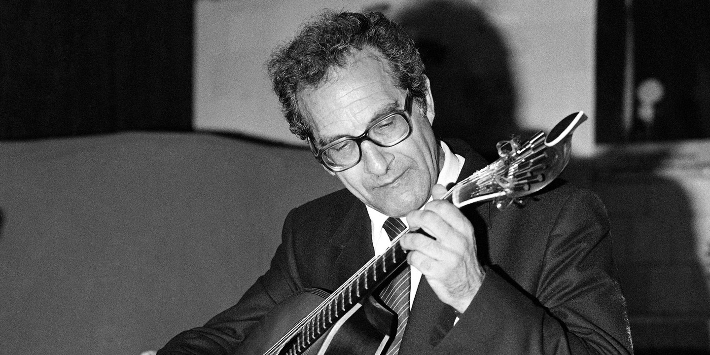 “Ainda se toca Paredes e muito mais”. O legado da guitarra, 100 anos depois