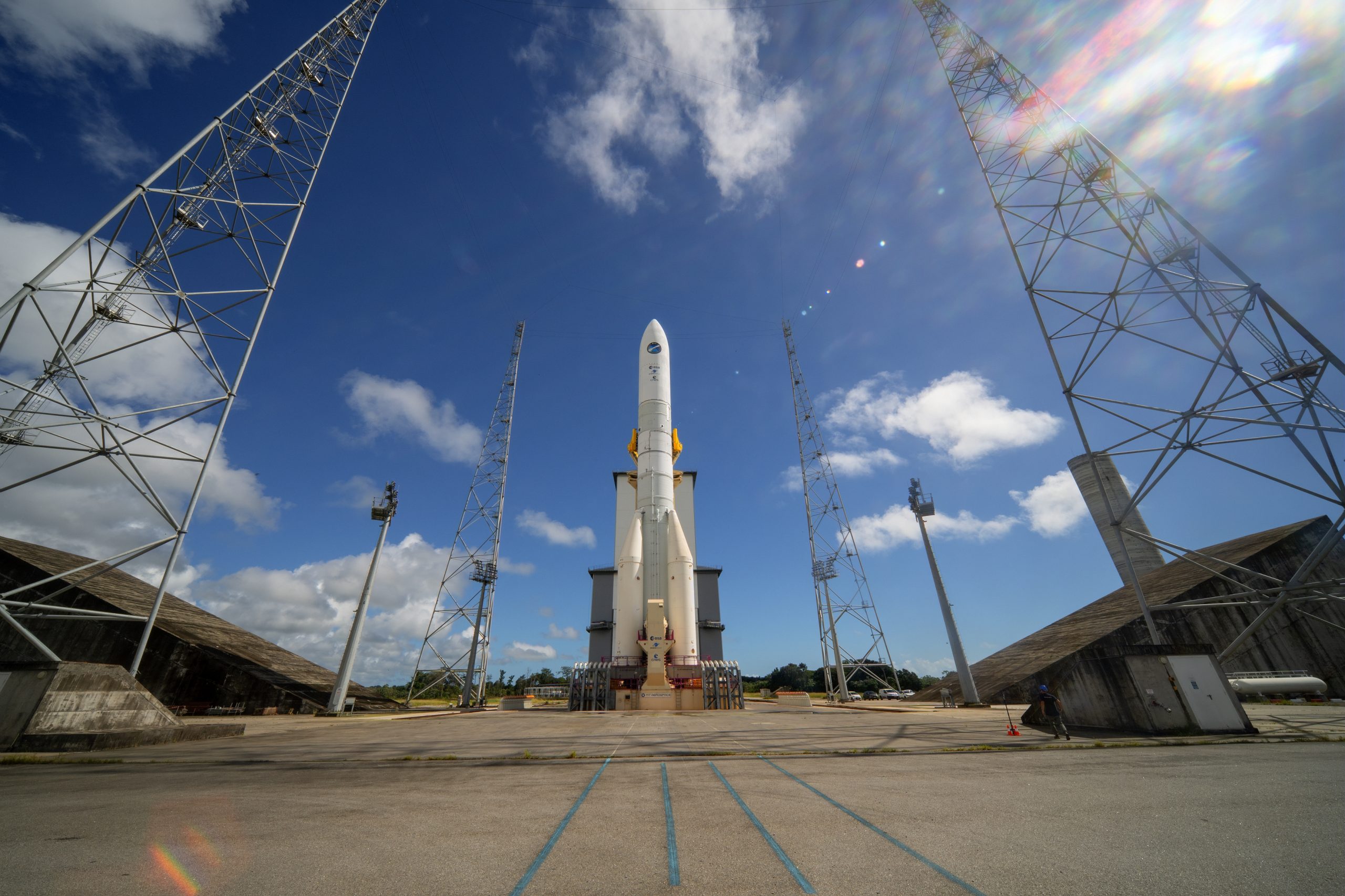 Ministro da Educação enaltece momento importante de lançamento de satélite