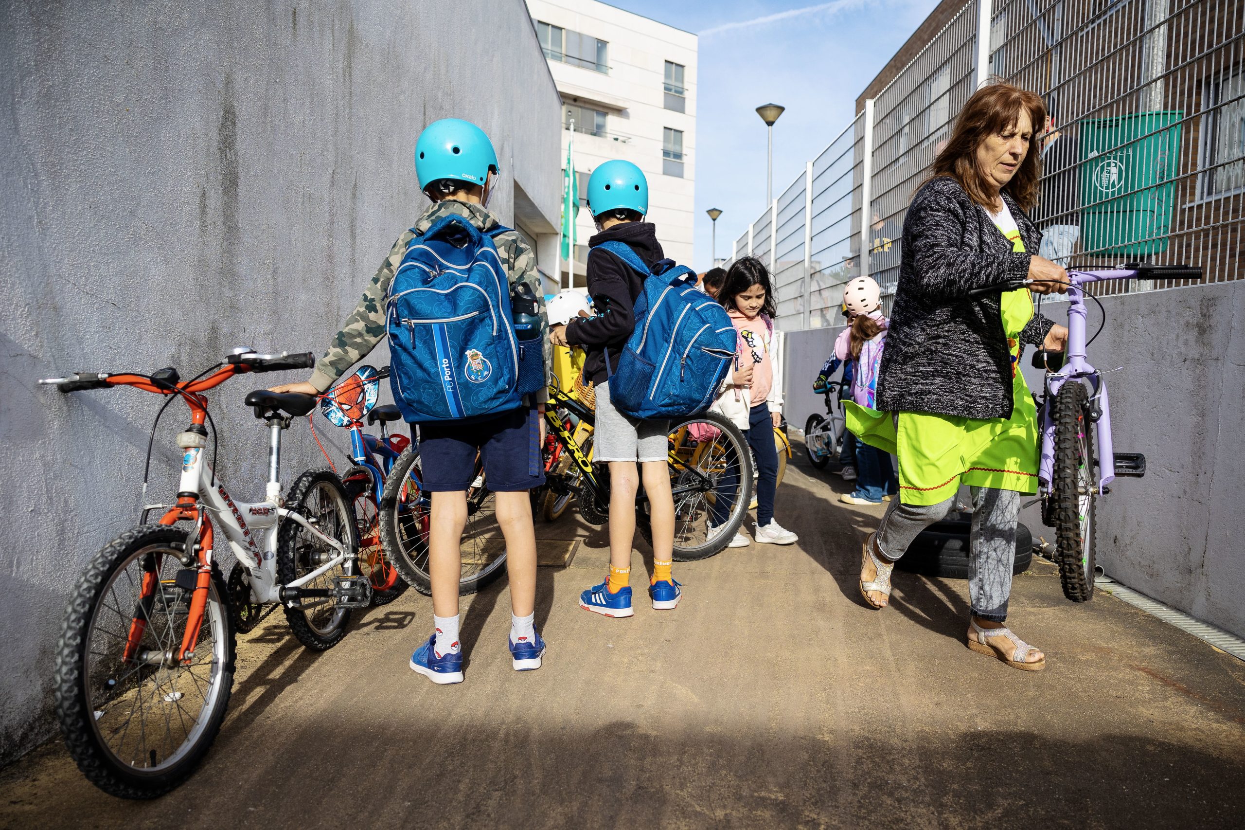 À quarta-feira, em Matosinhos, chega-se à escola no comboio de bicicletas