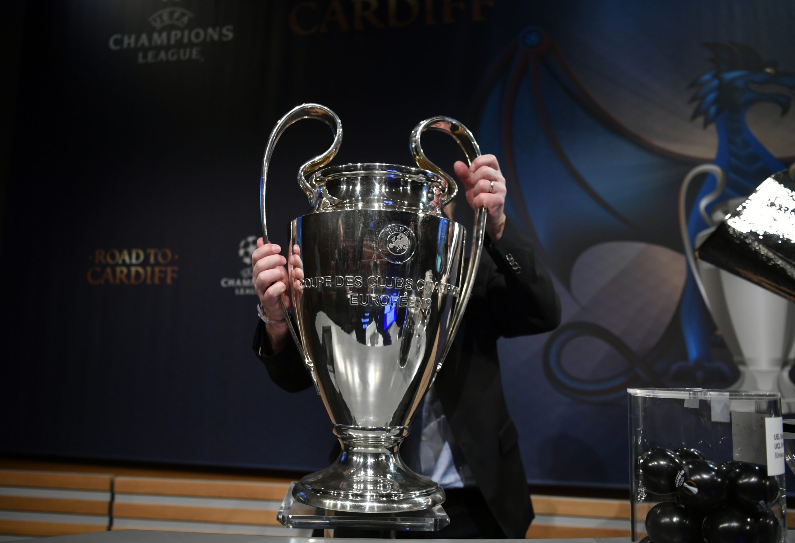 Liga dos Campeões: Real Madrid encontra Bayern Munique nos ‘quartos’, Juventus com ‘Barça’