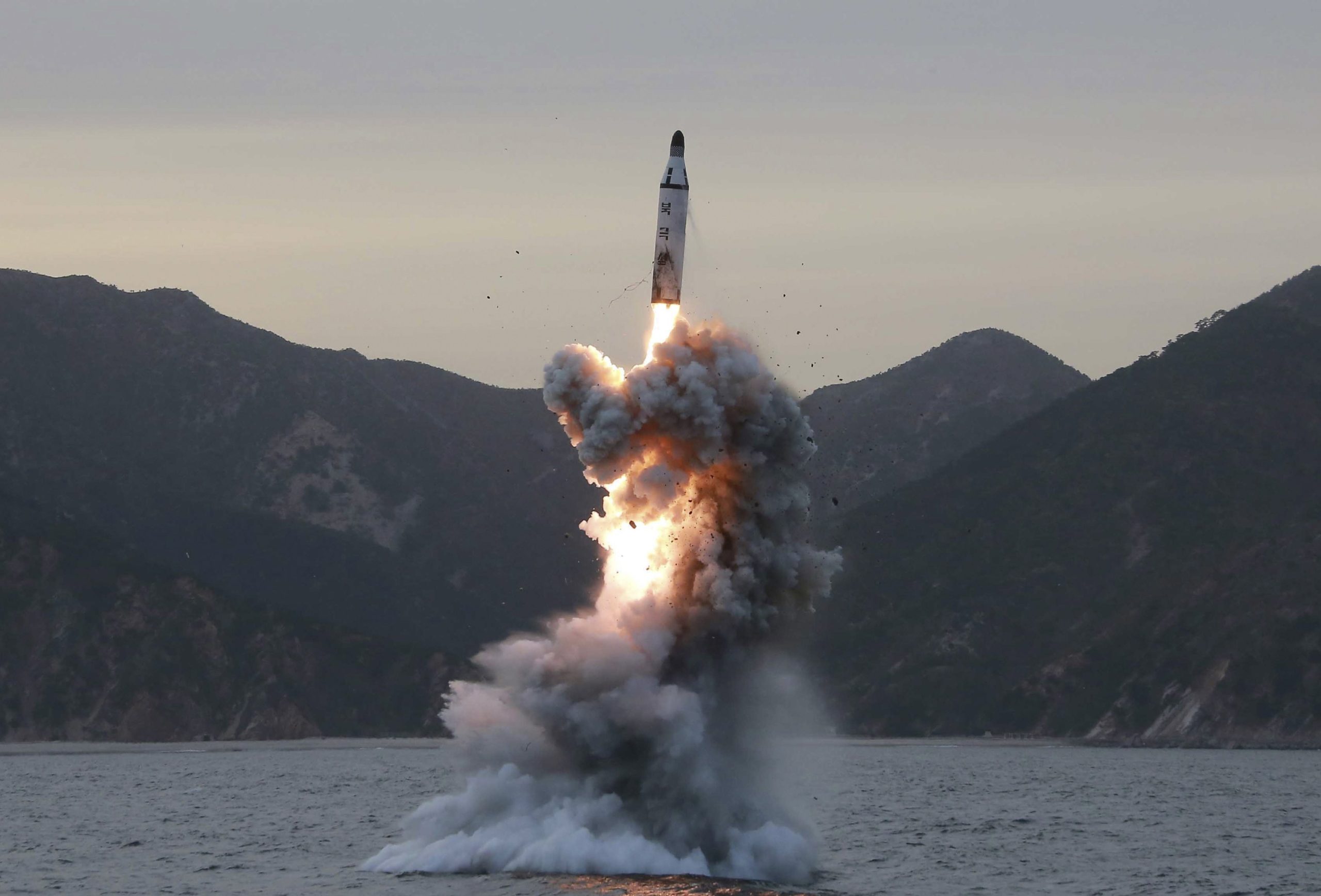 EUA e Japão pedem reunião de emergência ao Conselho de Segurança da ONU