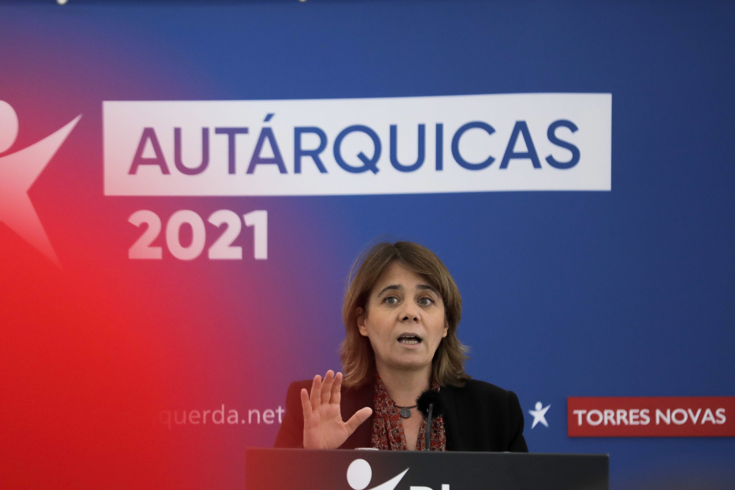 BE quer retirar da fatura elétrica taxa de carbono paga às barragens e eólicas