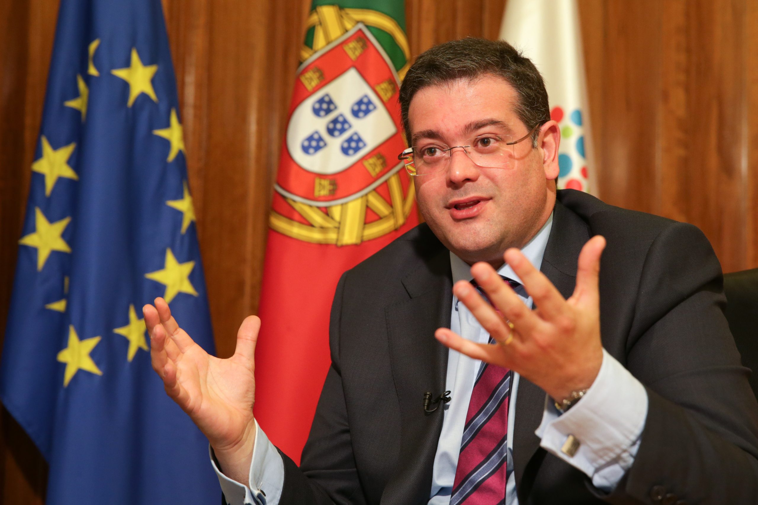Relação “triangular” Macau, China, lusofonia promove exportações e investimento