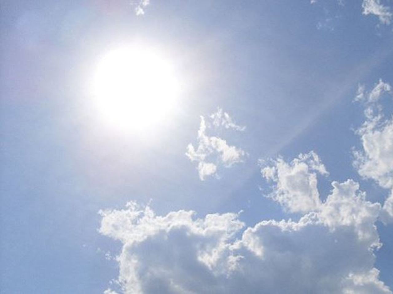 Sobe a temperatura, mas continua o vento. Saiba o tempo para hoje